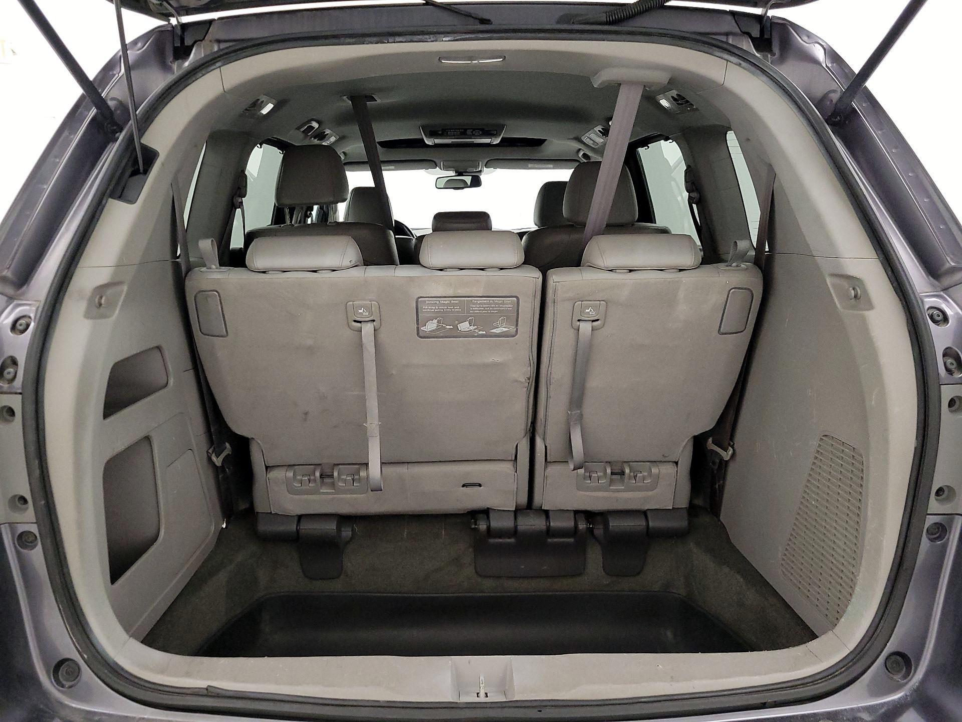 Thumbnail: 2015 Honda Odyssey - 20