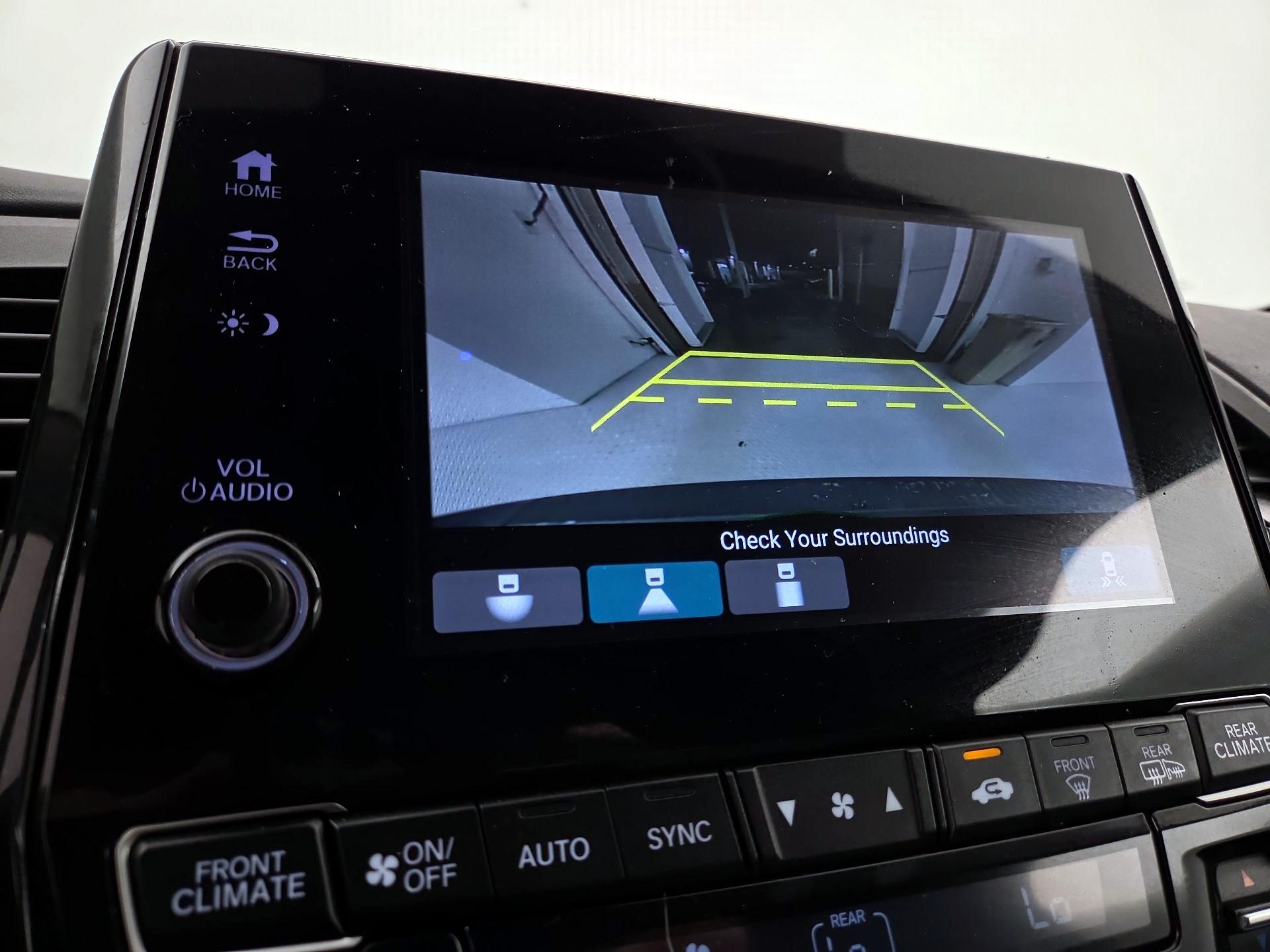 Thumbnail: 2022 Honda Odyssey - 14
