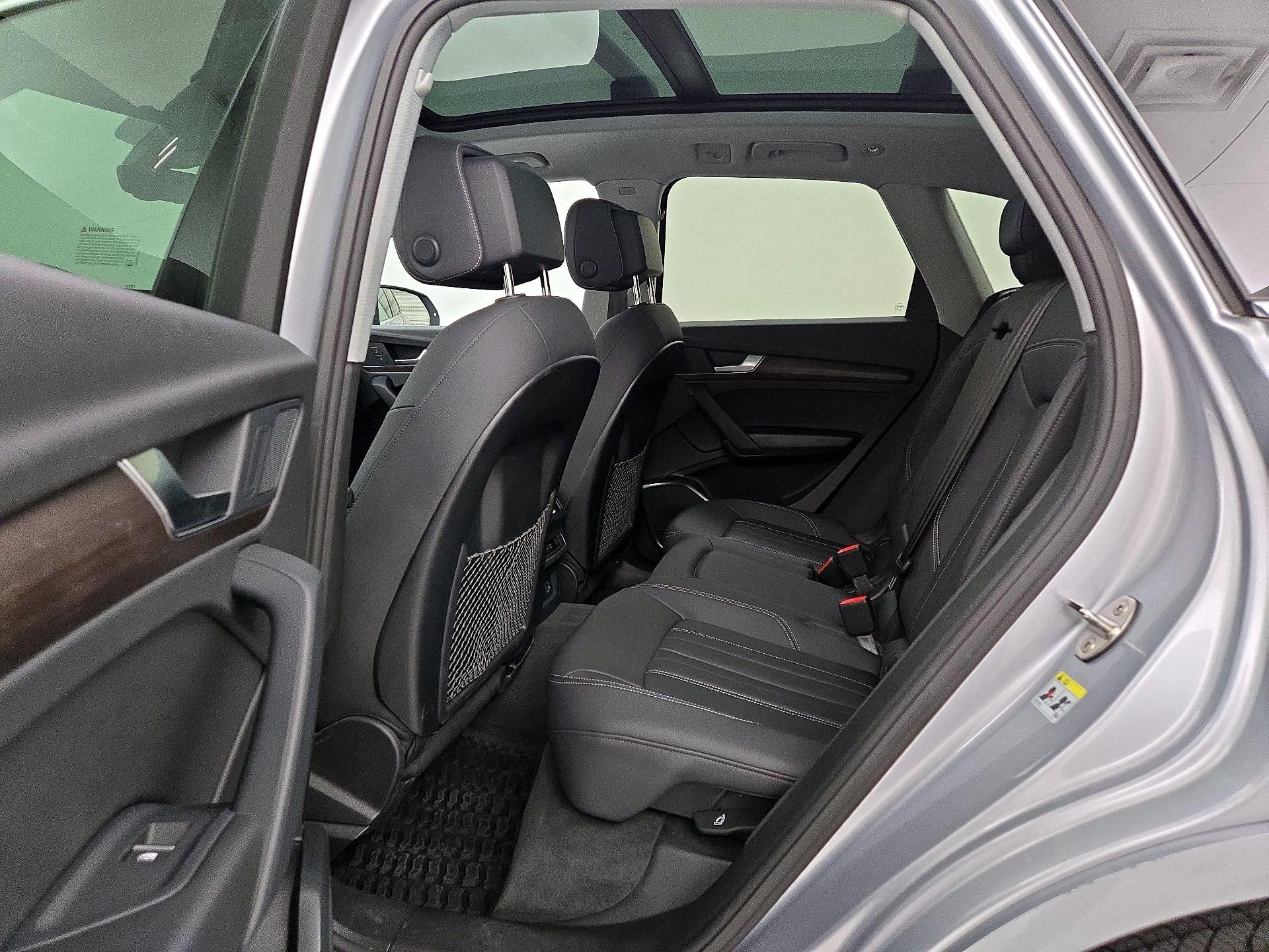 Thumbnail: 2023 Audi Q5 - 20
