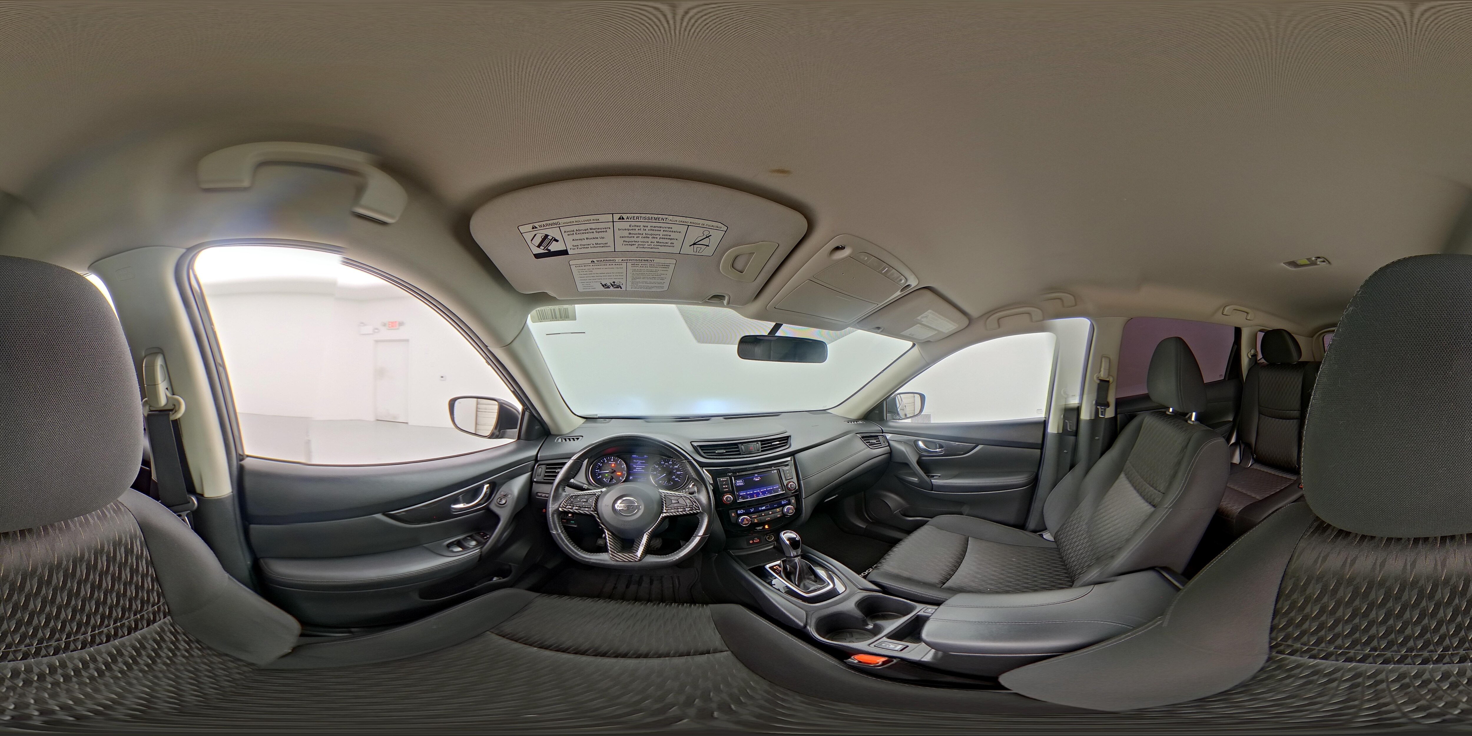 2018 Nissan Rogue SV - Photo 24