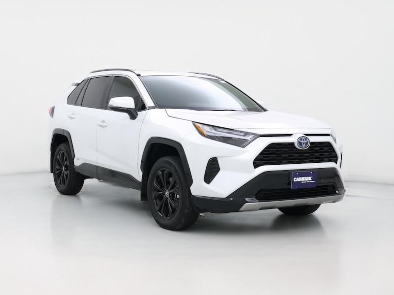 2024 Toyota RAV4 SE