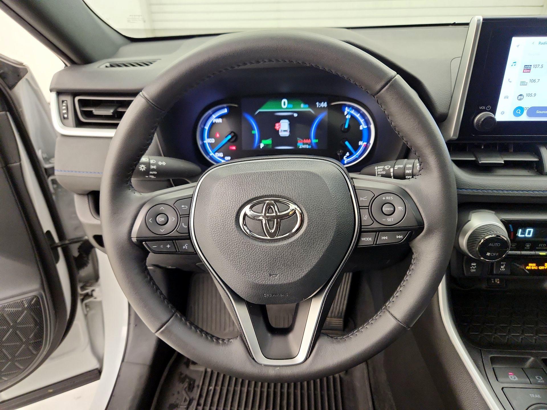 Thumbnail: 2024 Toyota RAV4 - 10