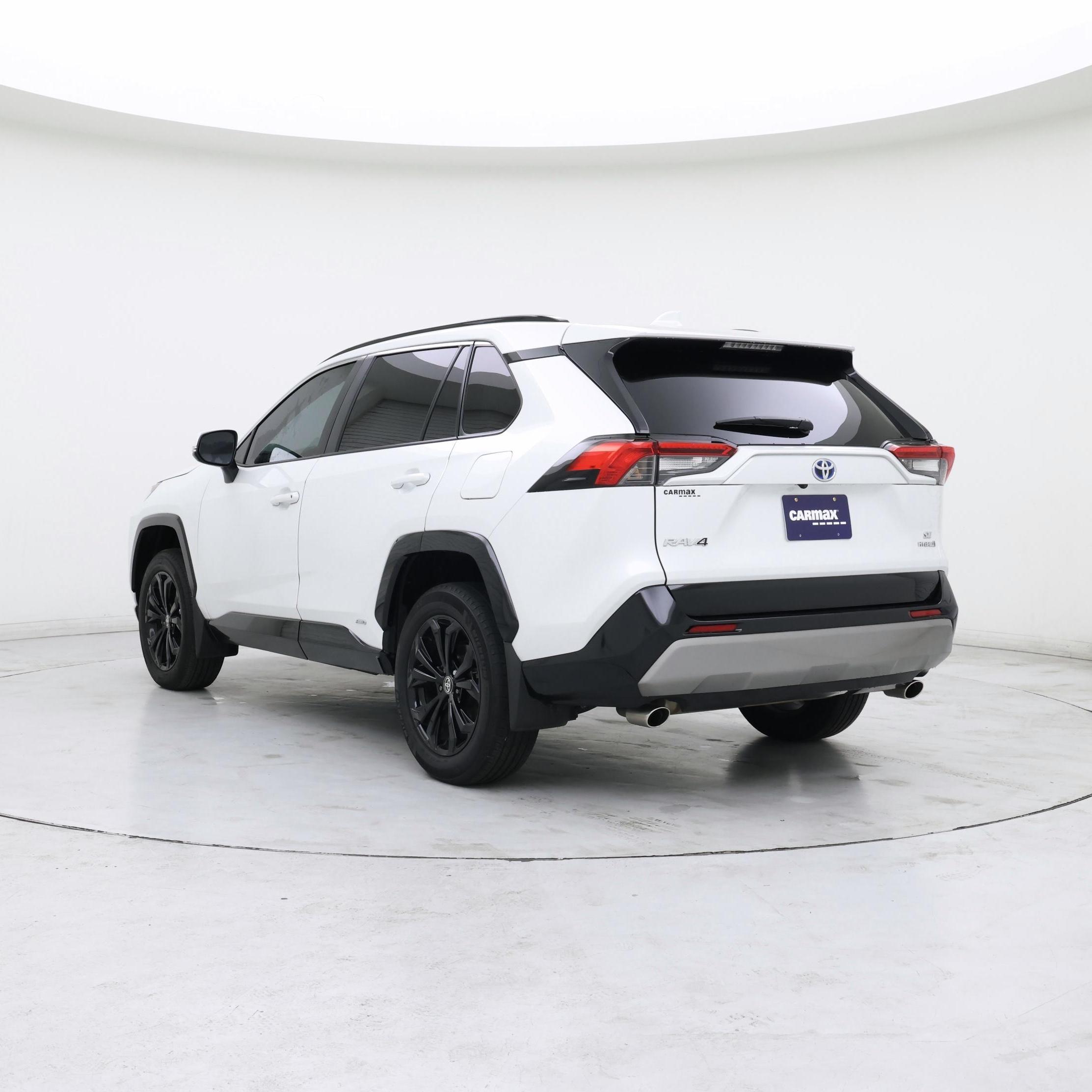 Thumbnail: 2024 Toyota RAV4 - 2