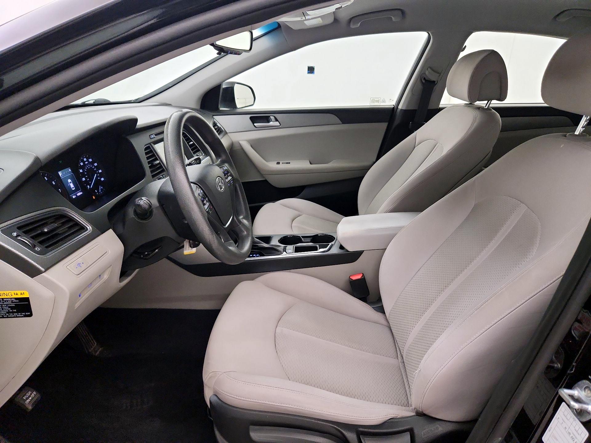 Thumbnail: 2016 Hyundai Sonata - 11