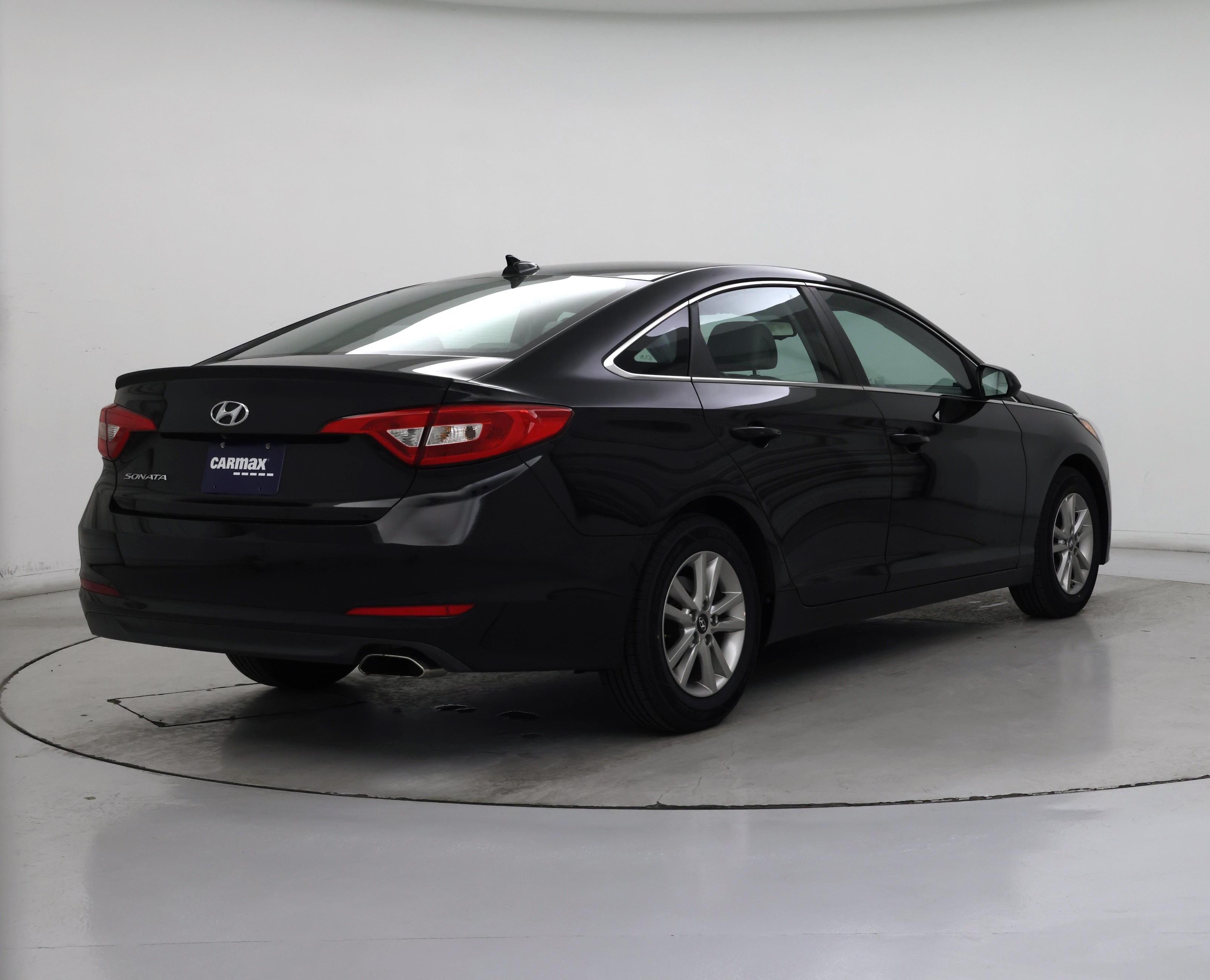 Thumbnail: 2016 Hyundai Sonata - 8