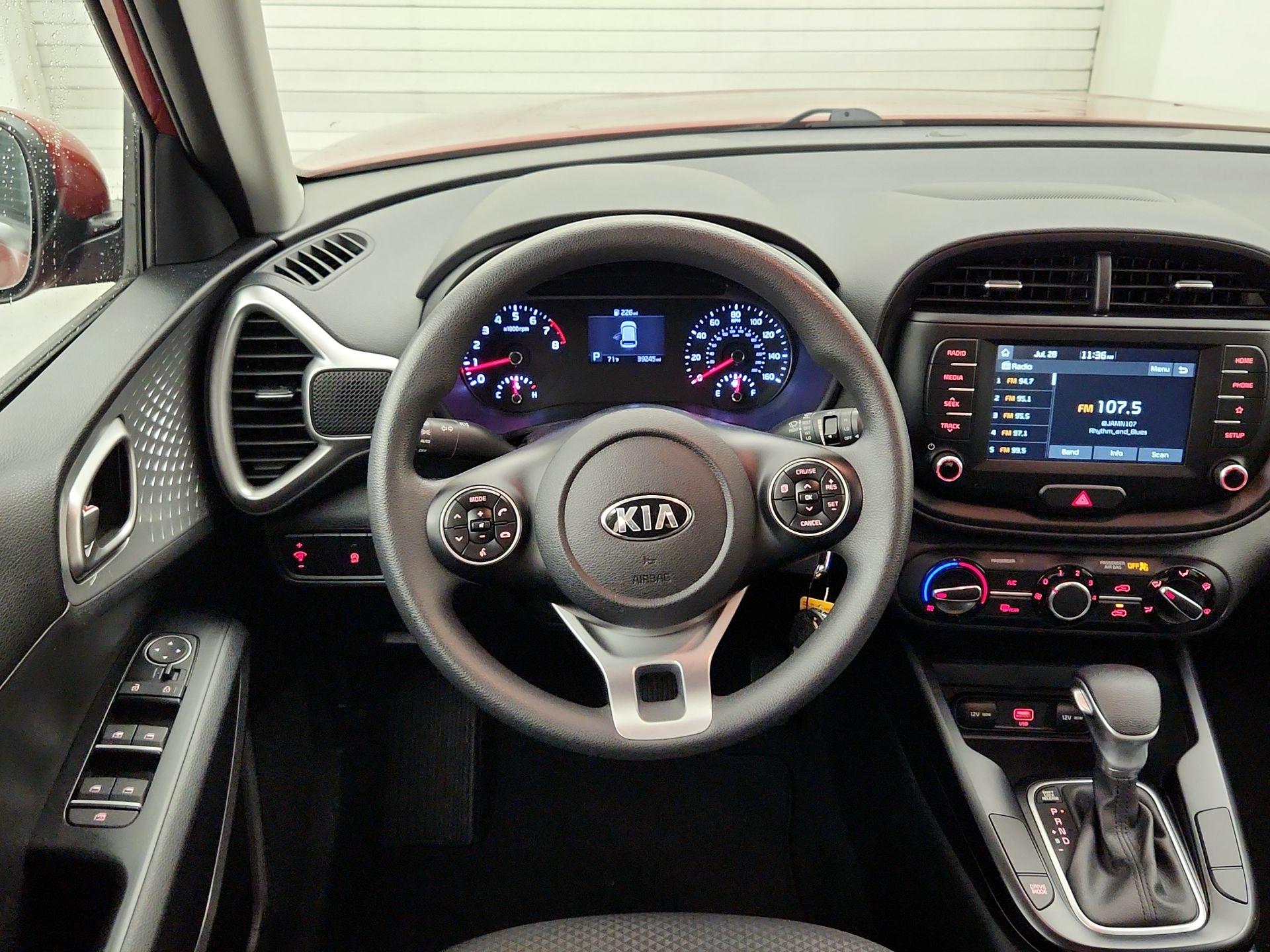 Thumbnail: 2020 Kia Soul - 10