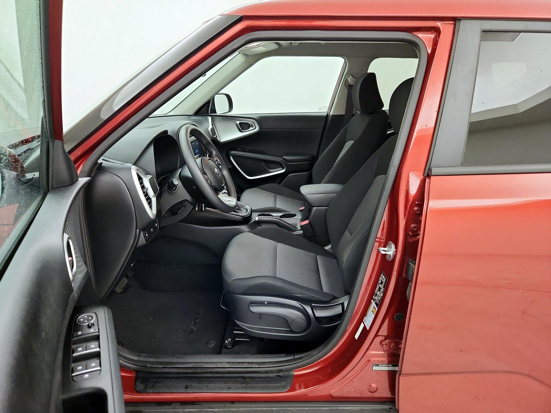 Thumbnail: 2020 Kia Soul - 11