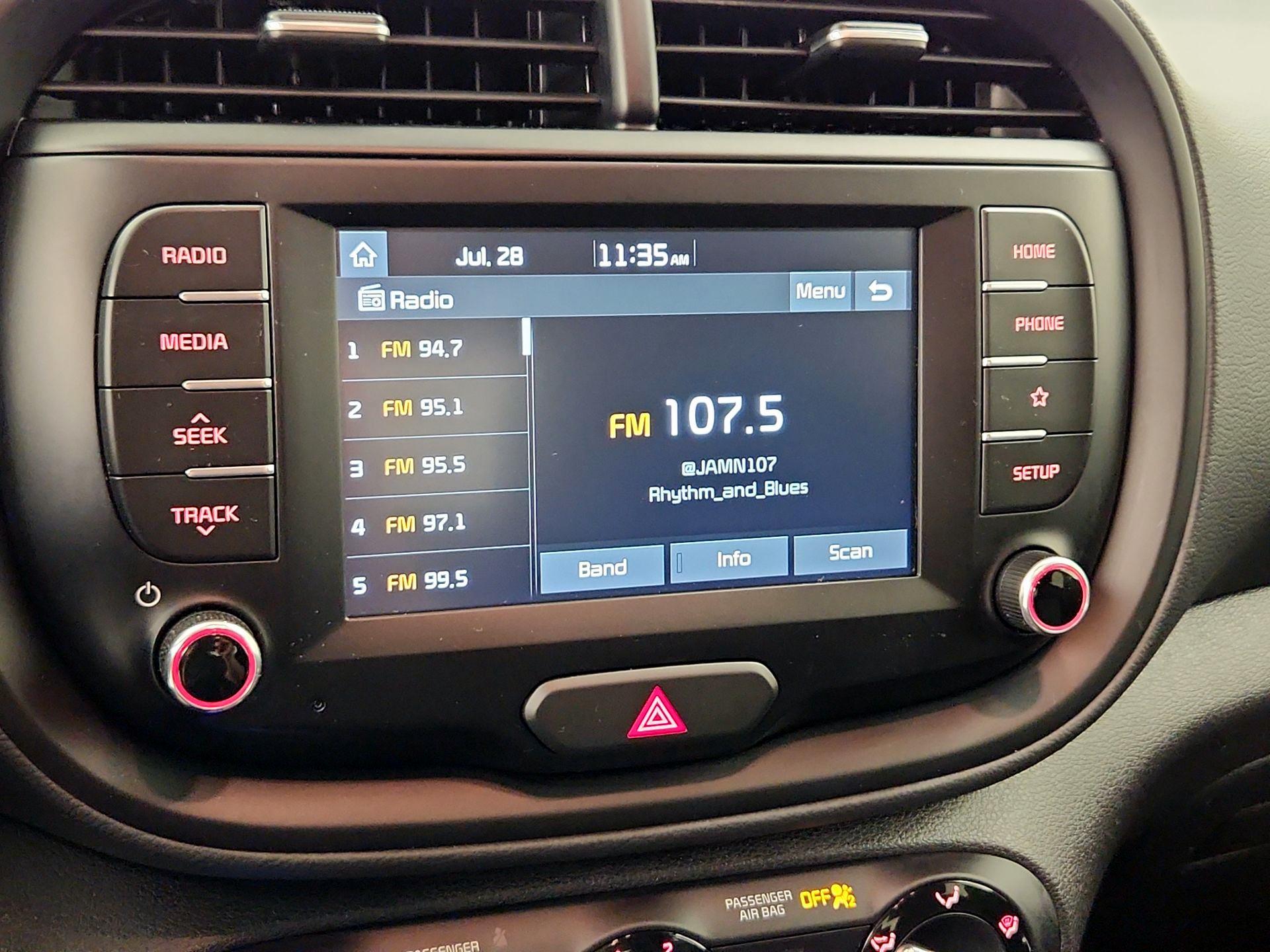 Thumbnail: 2020 Kia Soul - 15