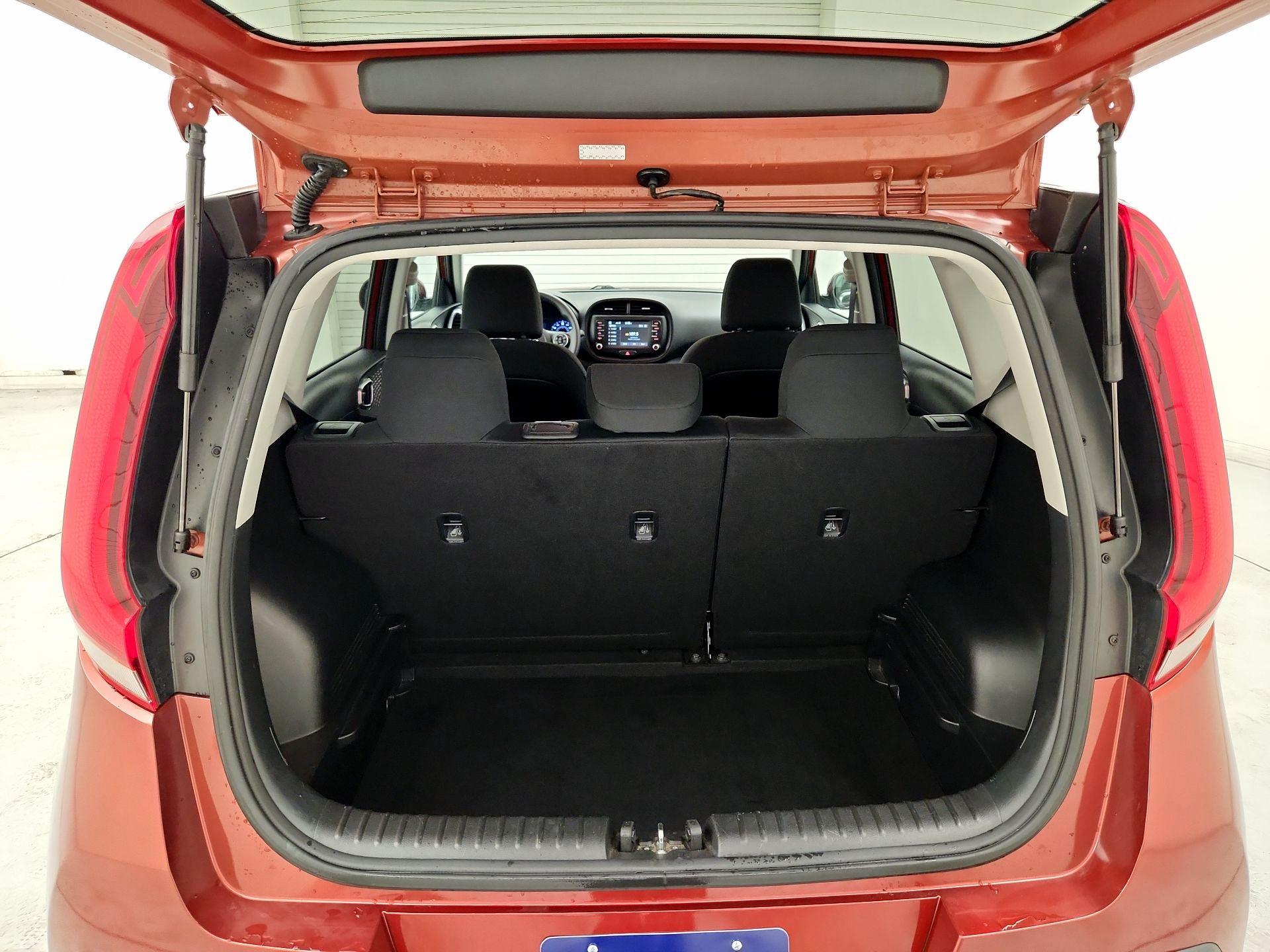Thumbnail: 2020 Kia Soul - 20