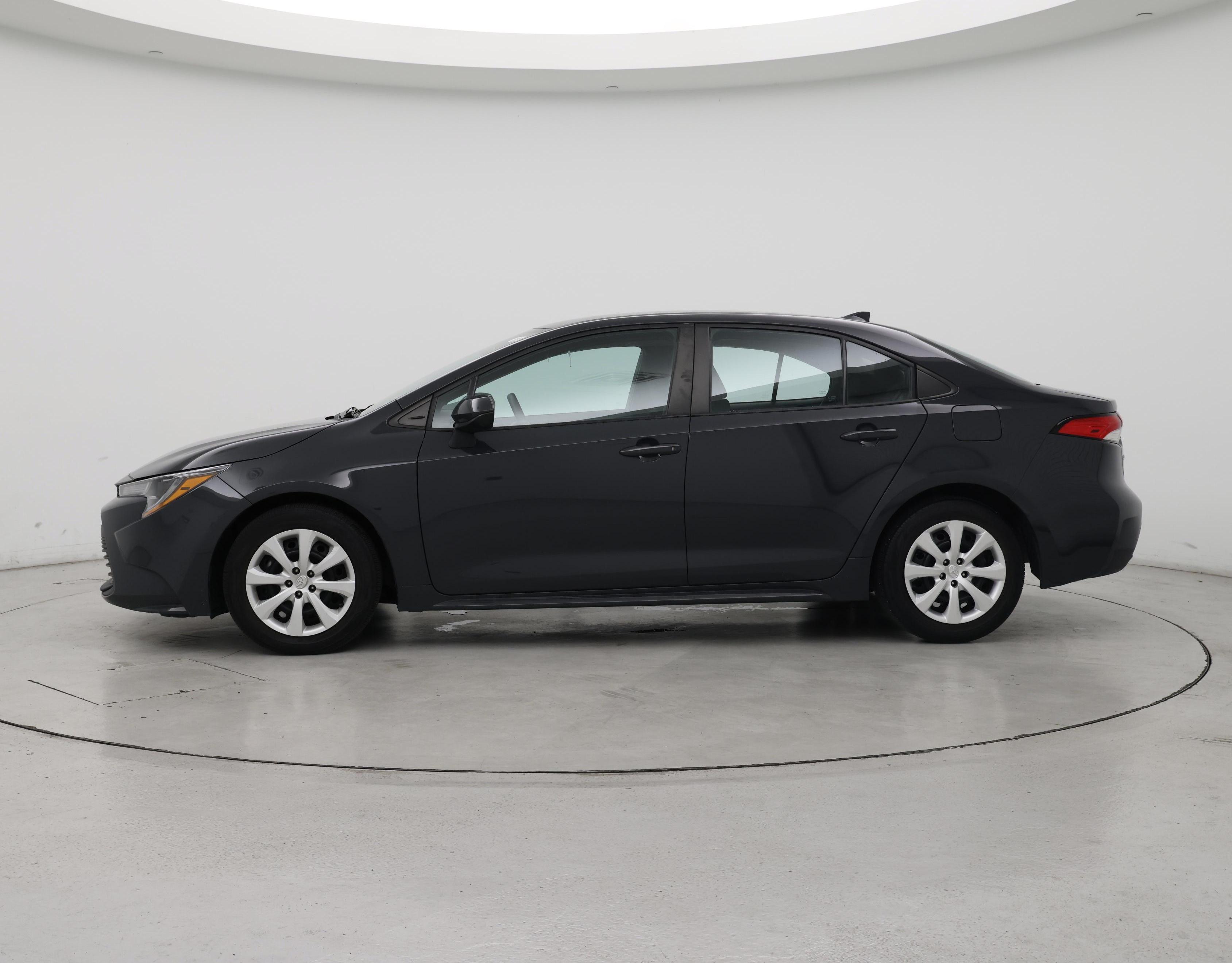 Thumbnail: 2024 Toyota Corolla - 3