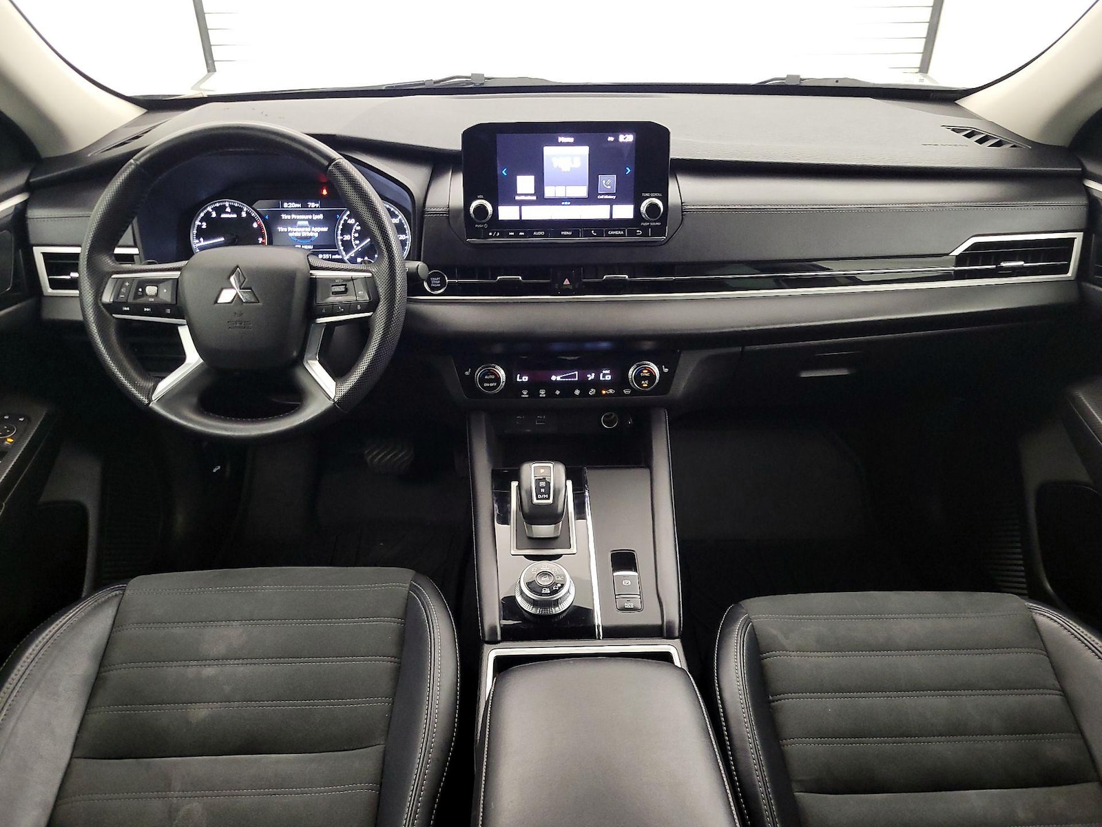 2023 Mitsubishi Outlander SE Special Edition - Photo 10