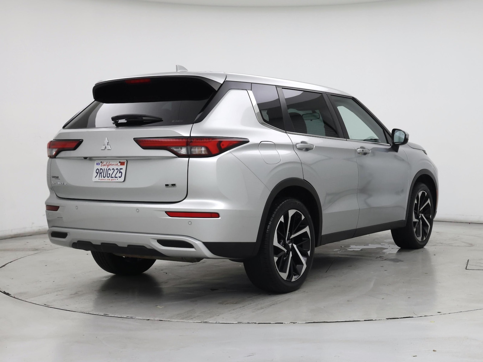 2023 Mitsubishi Outlander SE Special Edition - Photo 9