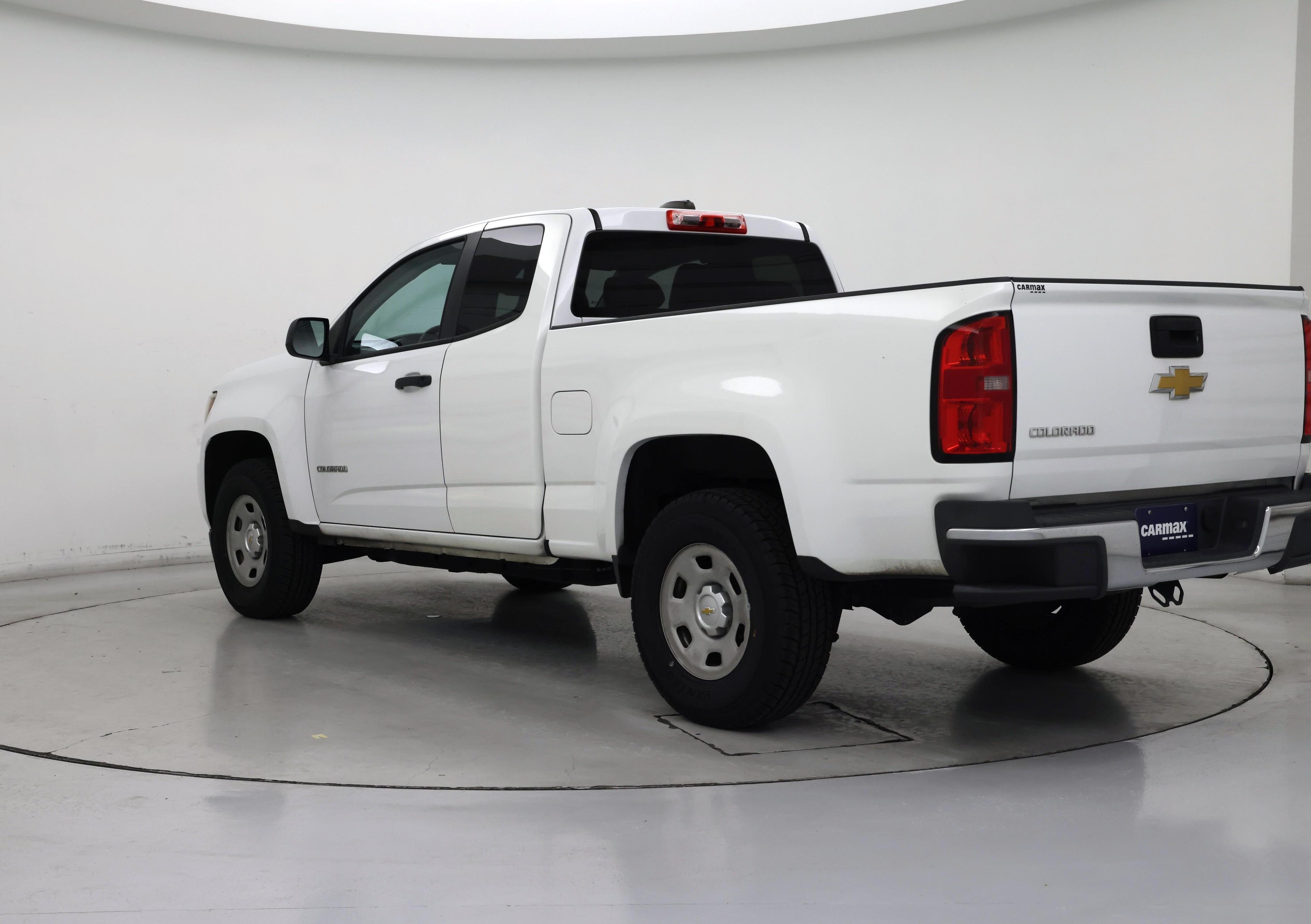 Thumbnail: 2015 Chevrolet Colorado - 2