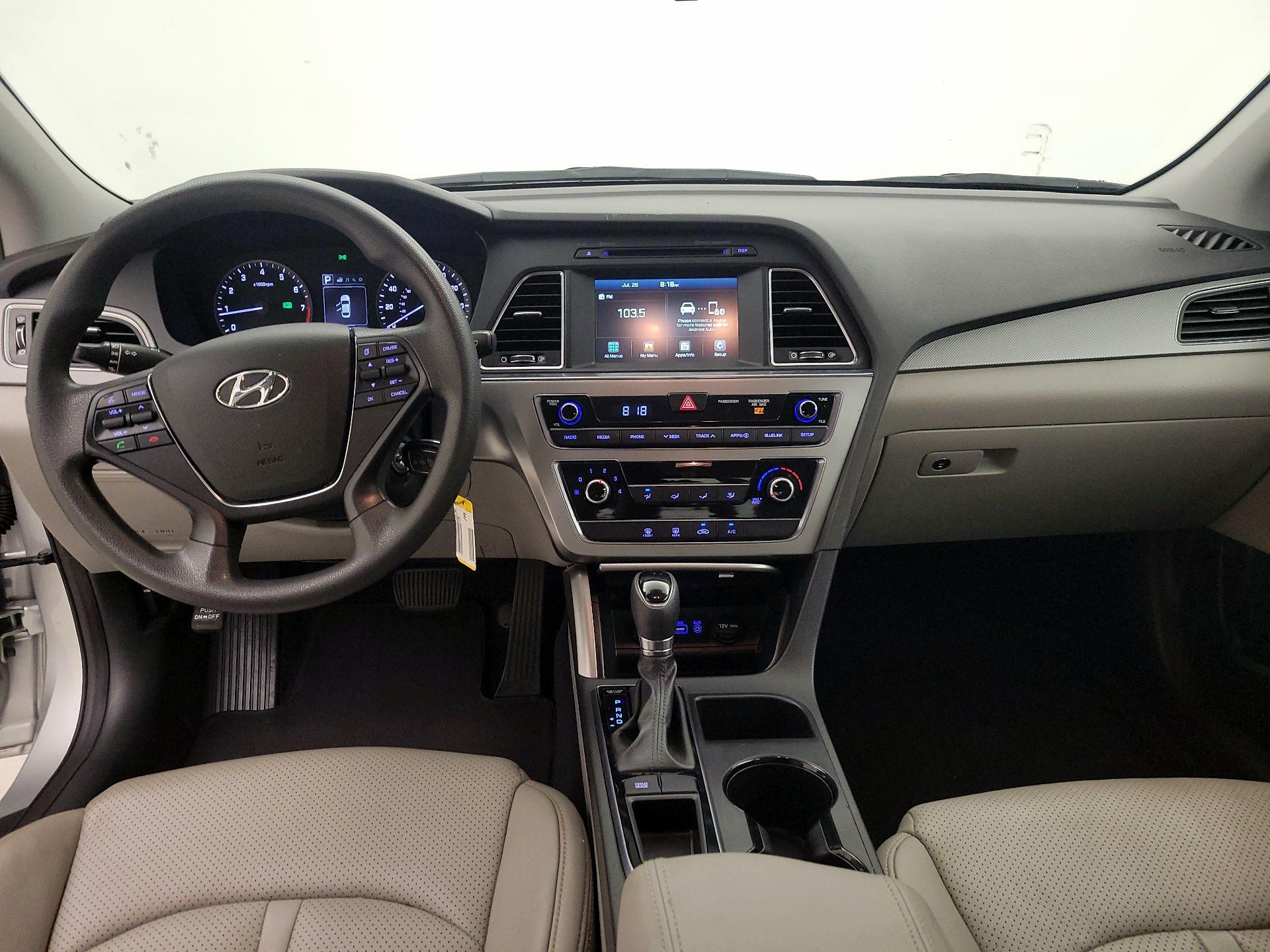 Thumbnail: 2016 Hyundai Sonata - 9