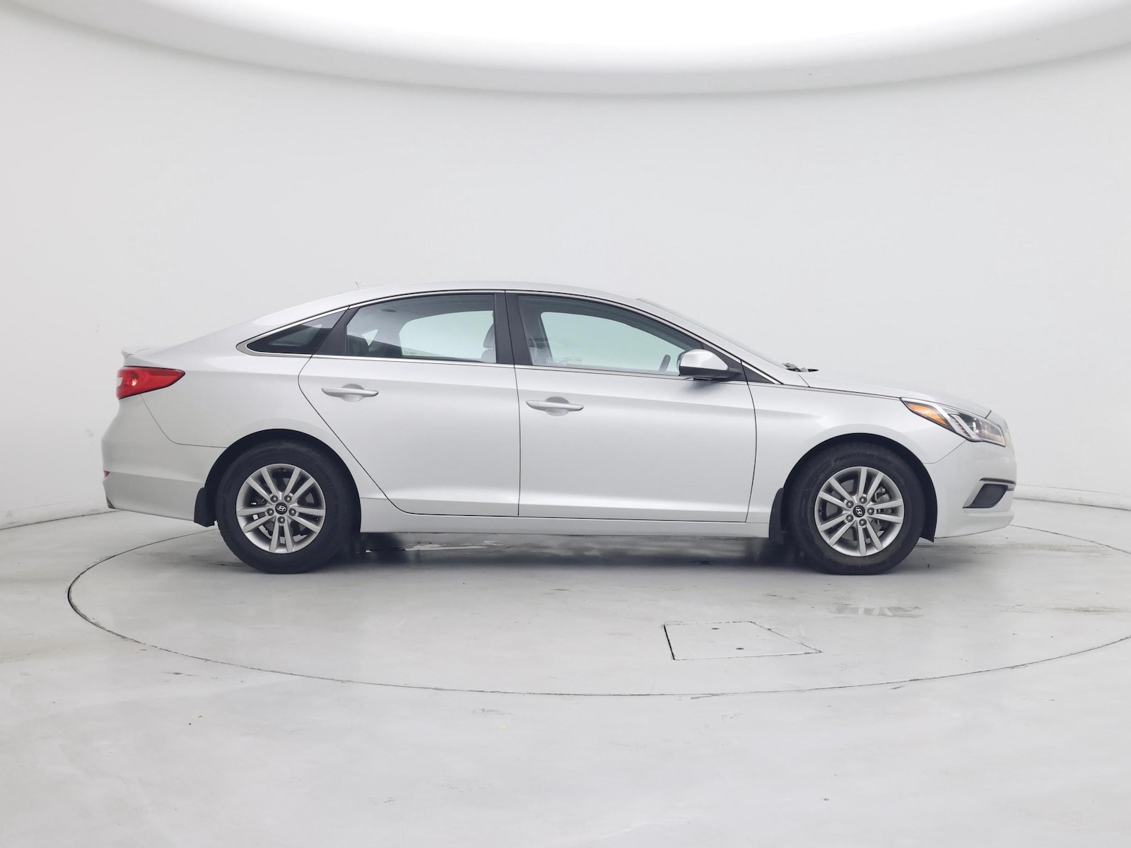 2016 Hyundai Sonata SE - Photo 8