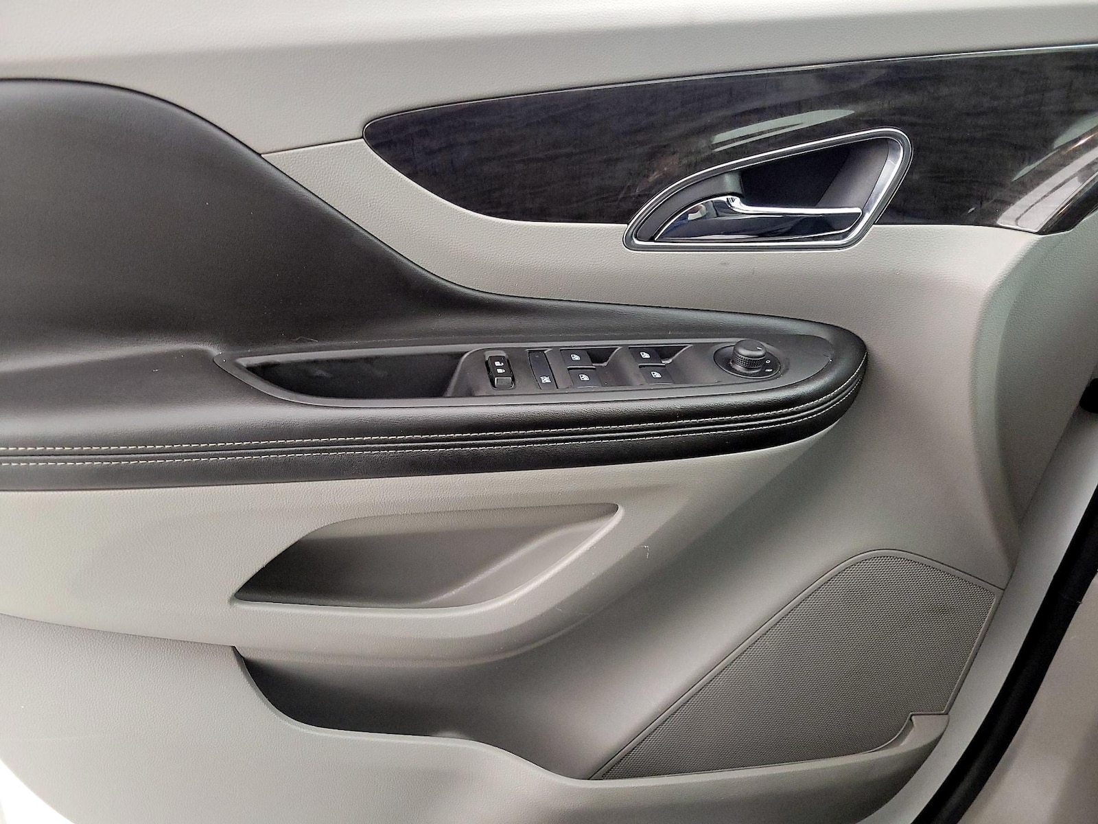 2015 Buick Encore Convenience - Photo 13