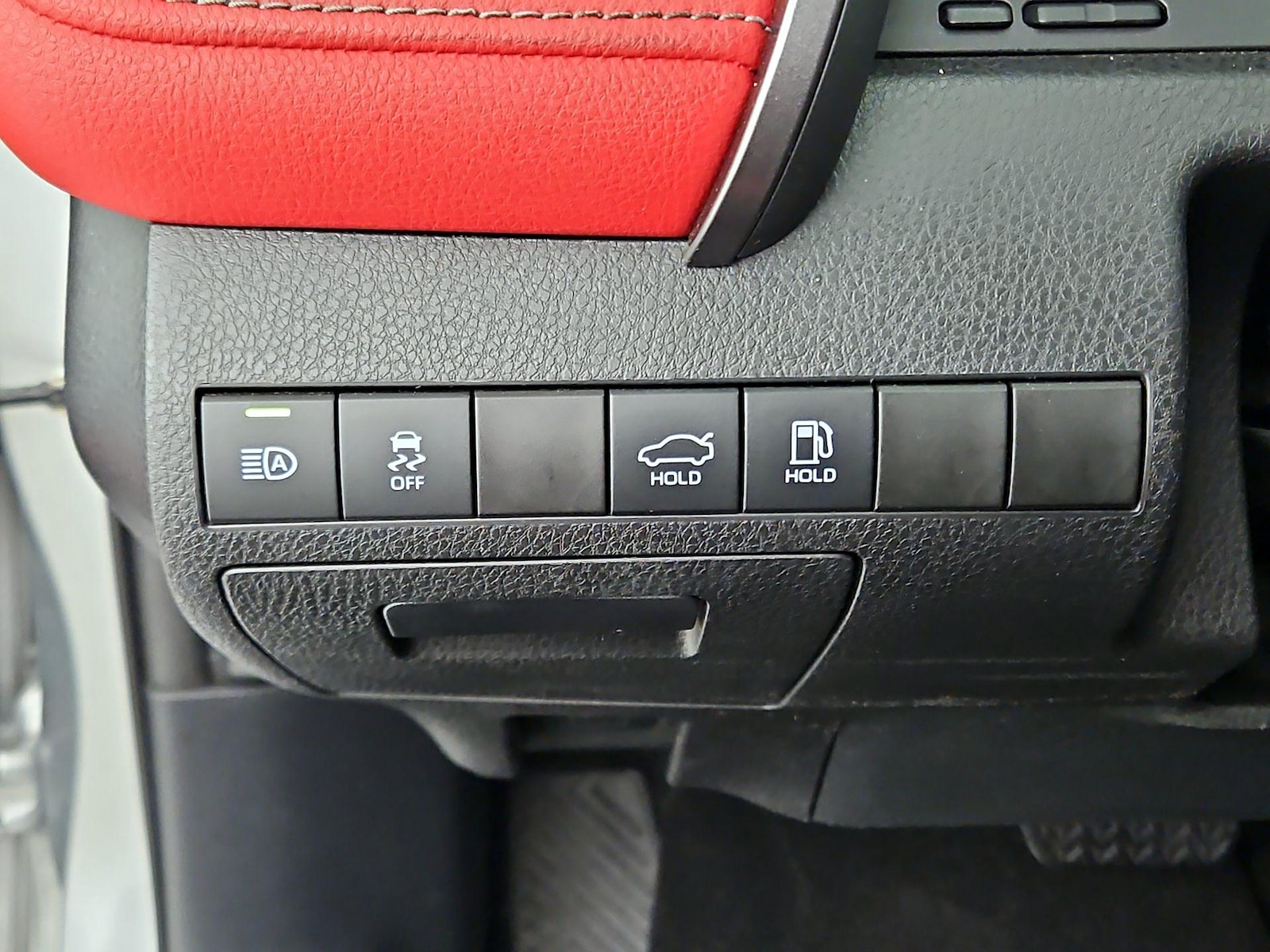 2022 Toyota Camry XSE - Photo 14
