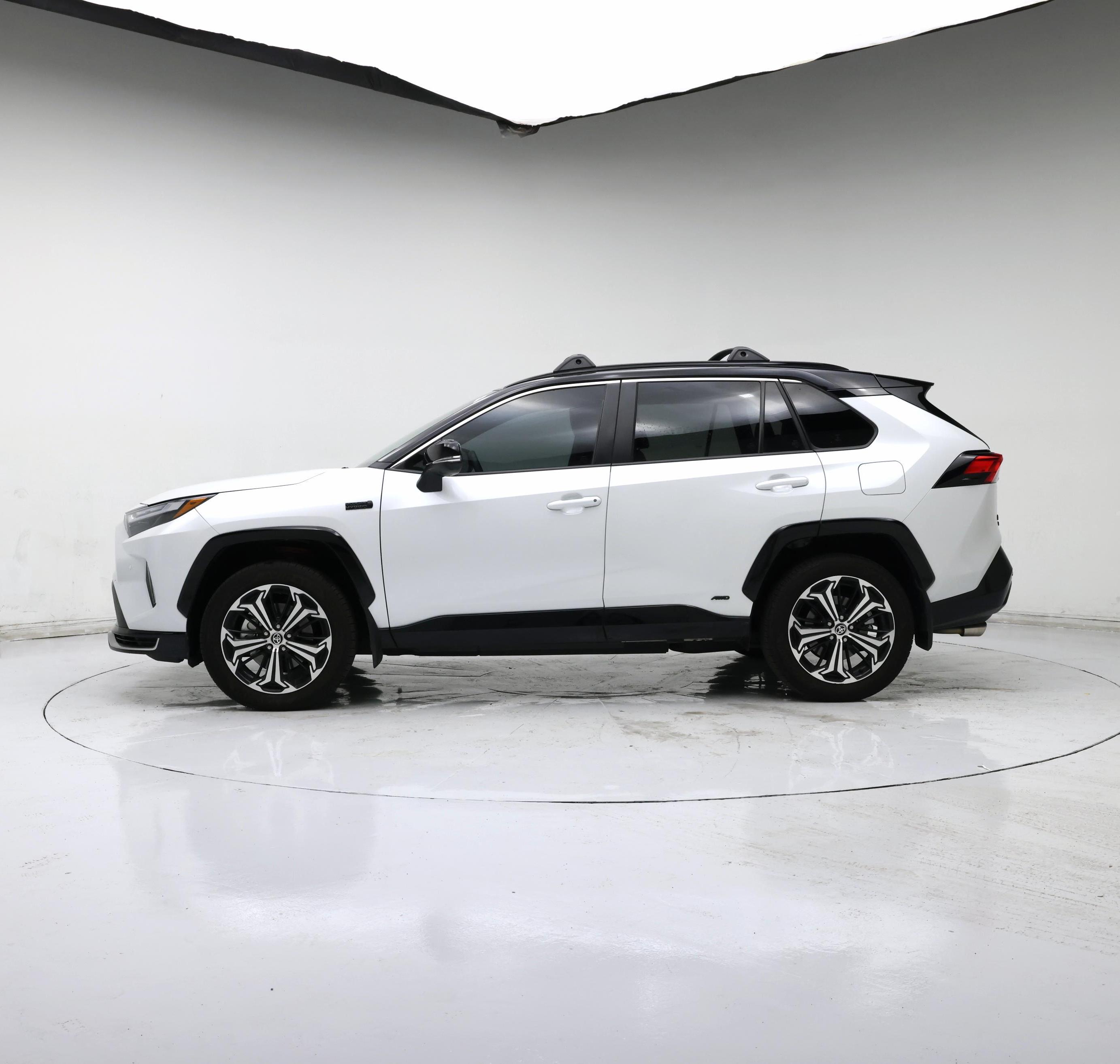 Thumbnail: 2024 Toyota RAV4 - 3