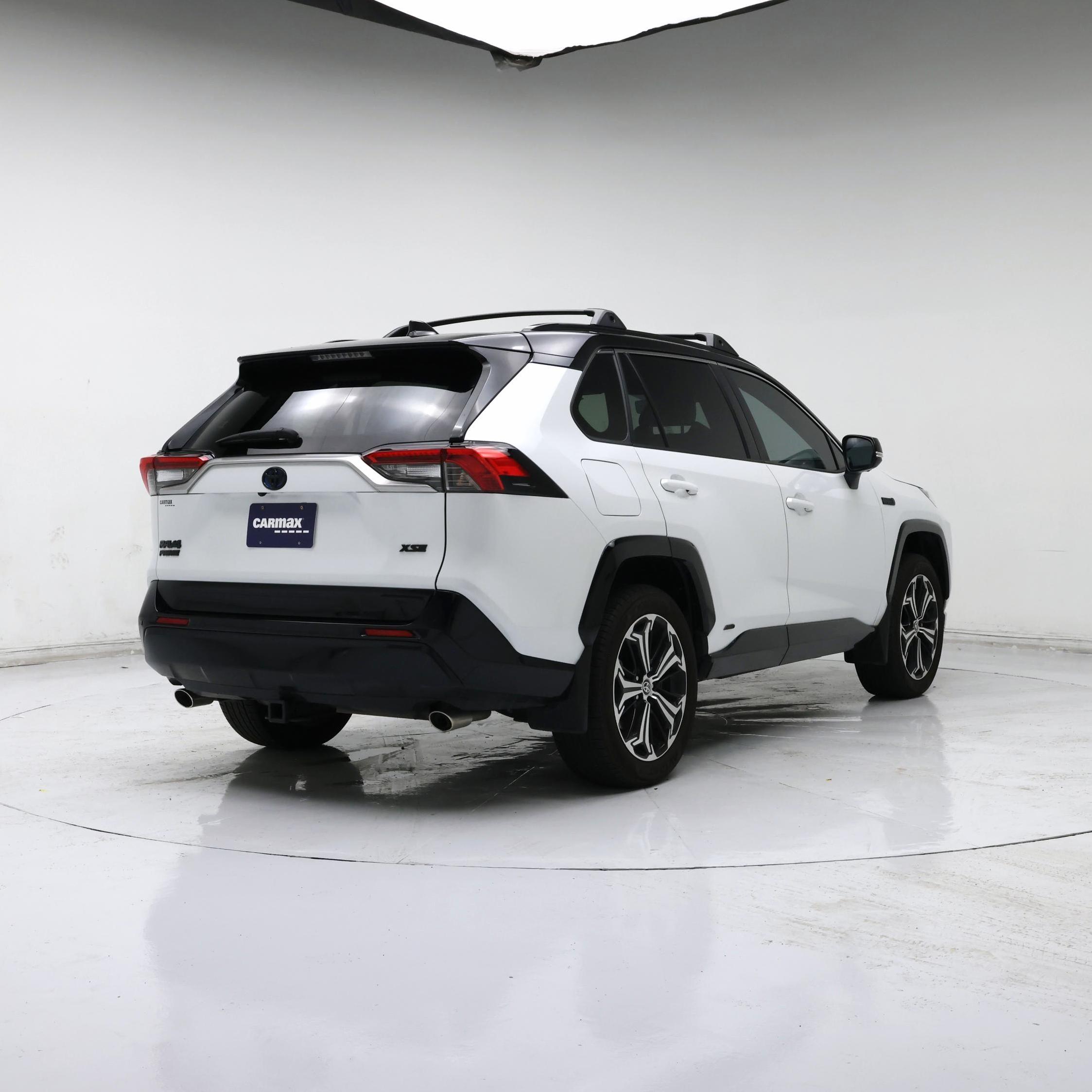 Thumbnail: 2024 Toyota RAV4 - 8