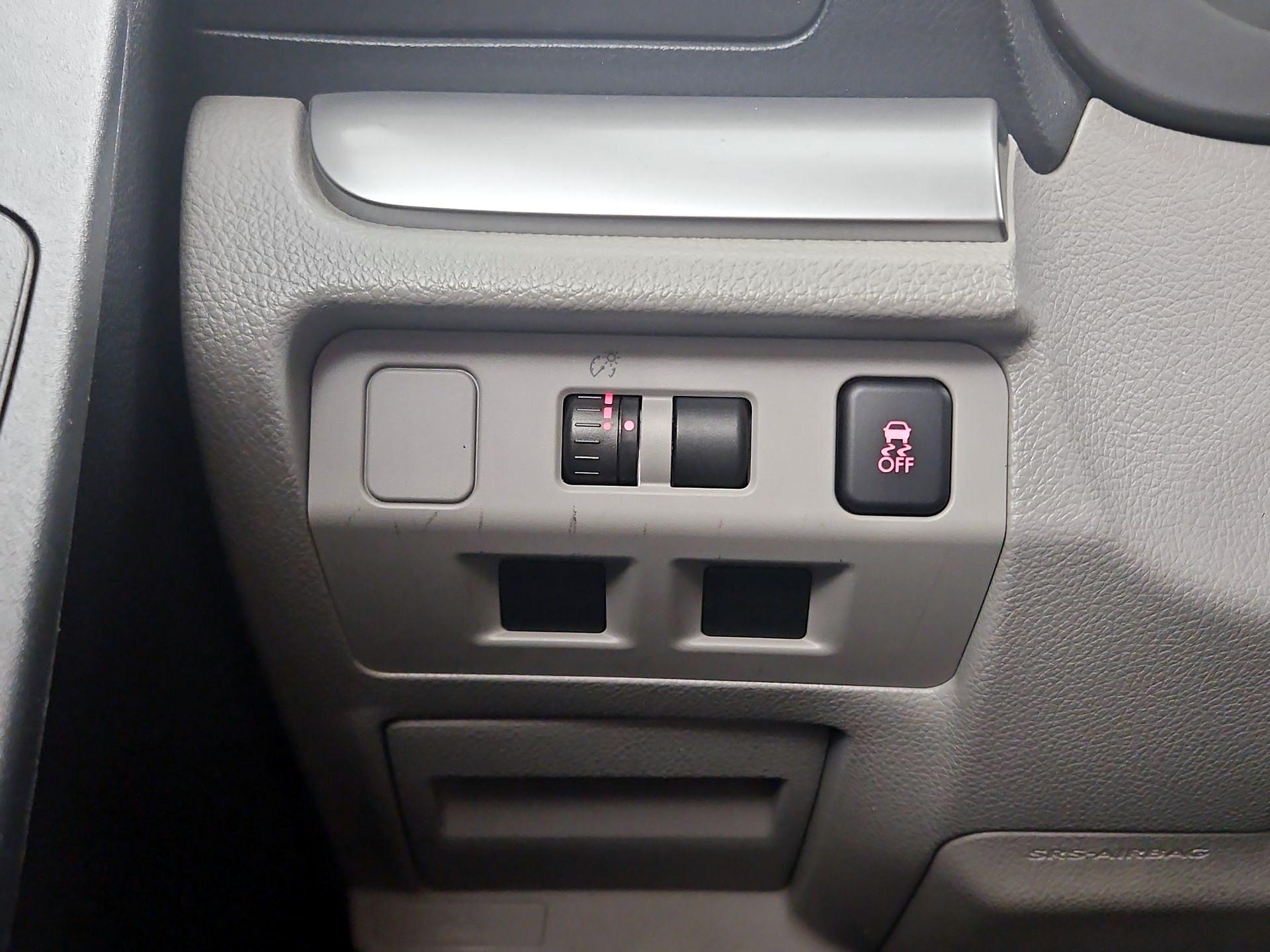 Thumbnail: 2014 Subaru Forester - 13