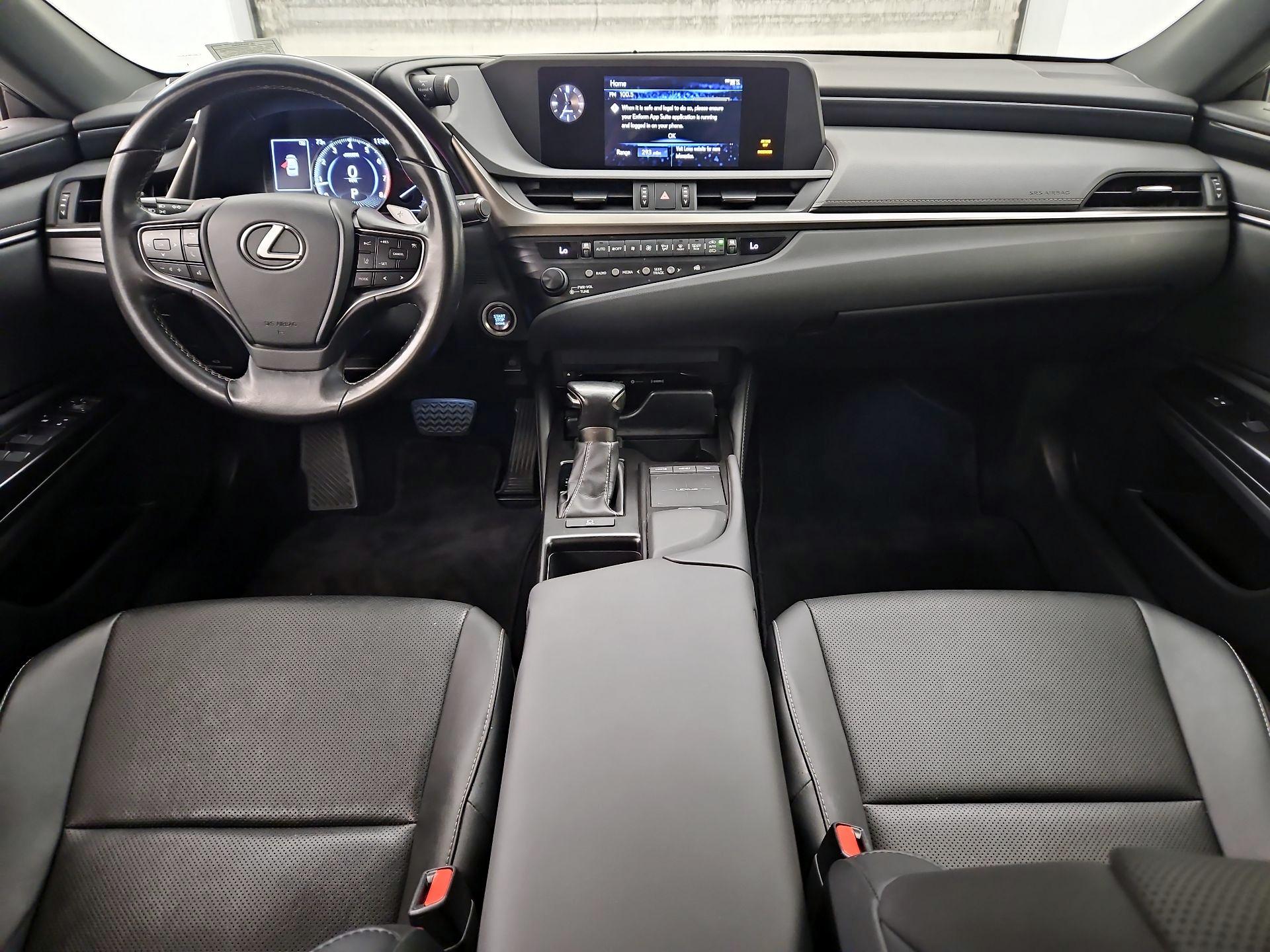 Thumbnail: 2019 Lexus ES - 9