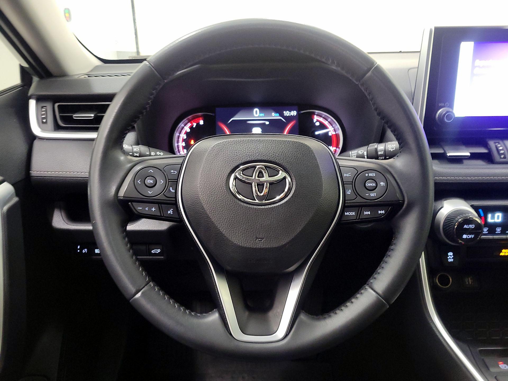 Thumbnail: 2023 Toyota RAV4 - 10