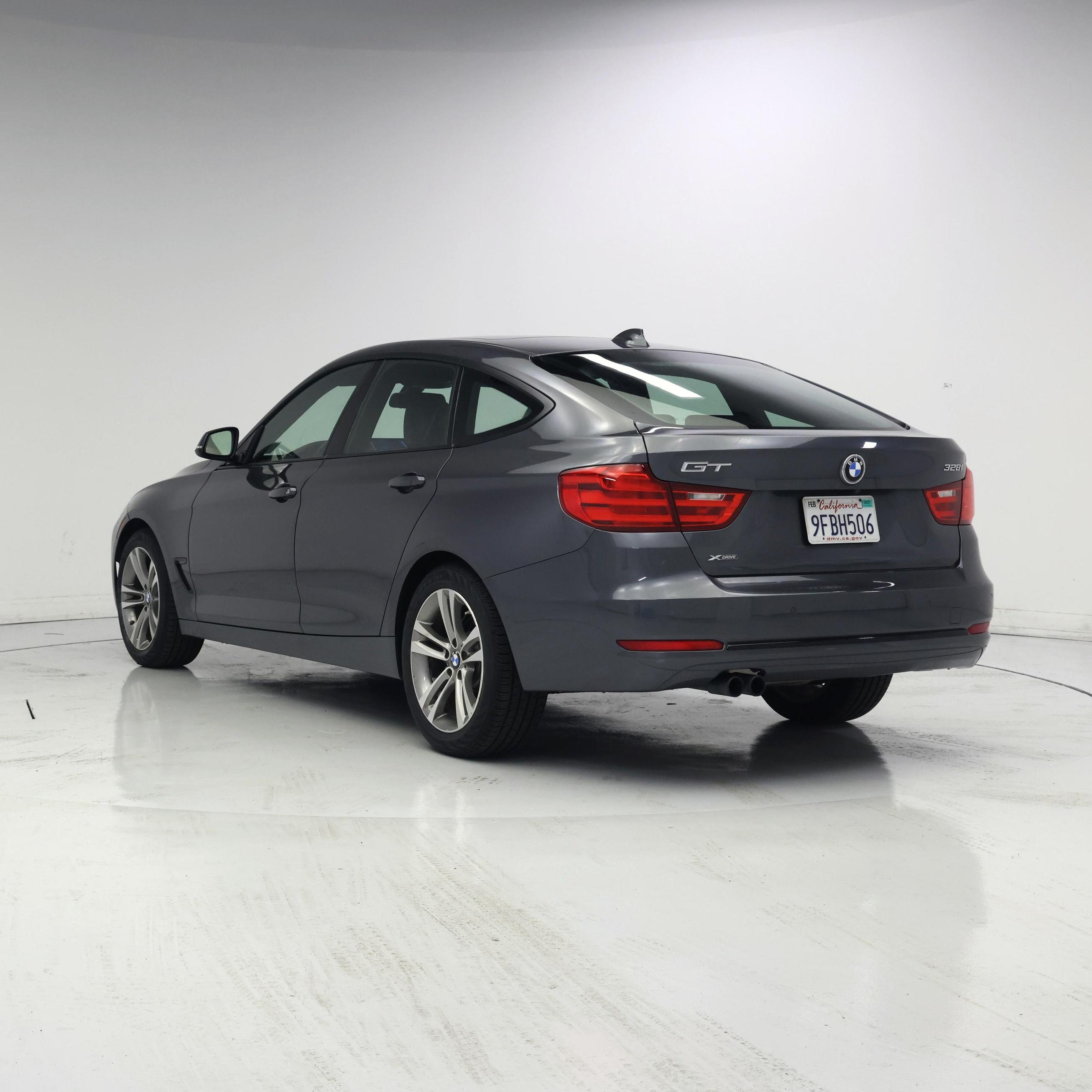 Thumbnail: 2015 BMW 3 Series - 2