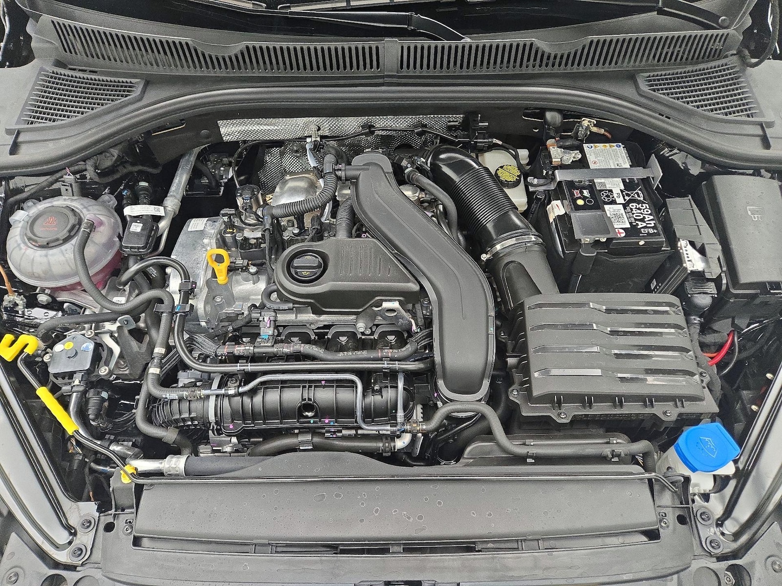2025 Volkswagen Jetta Sport - Photo 22