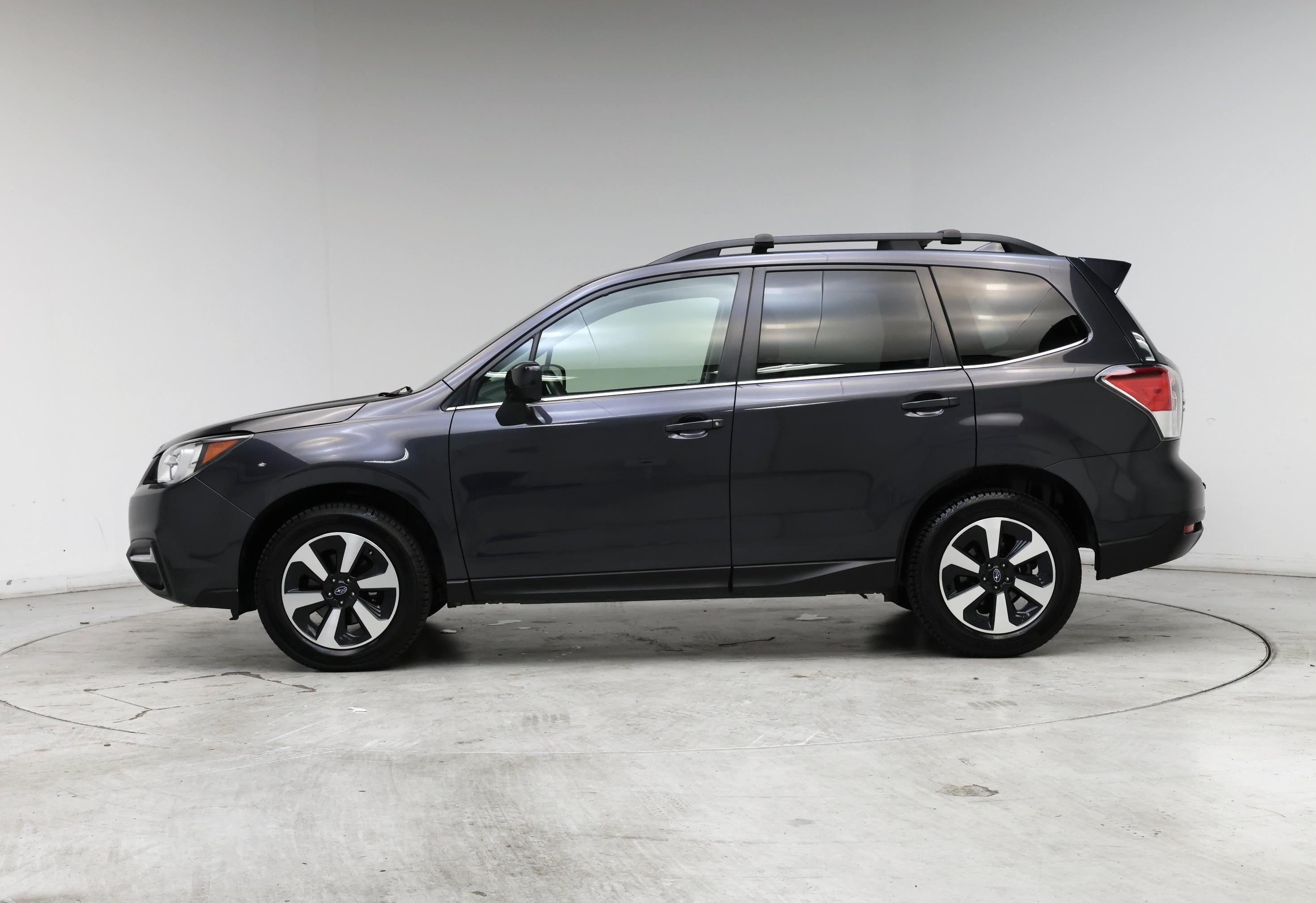 Thumbnail: 2018 Subaru Forester - 3