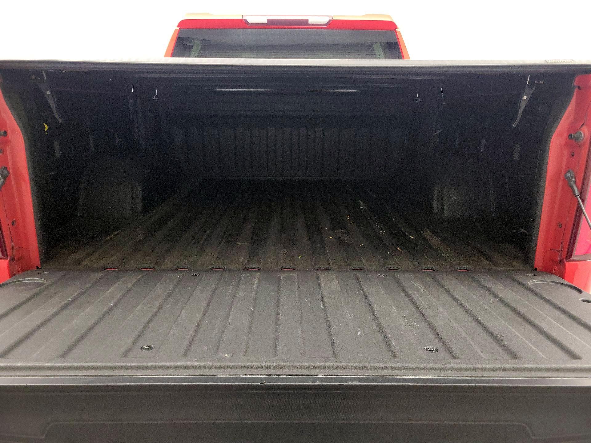 Thumbnail: 2020 Chevrolet Silverado 1500 - 20