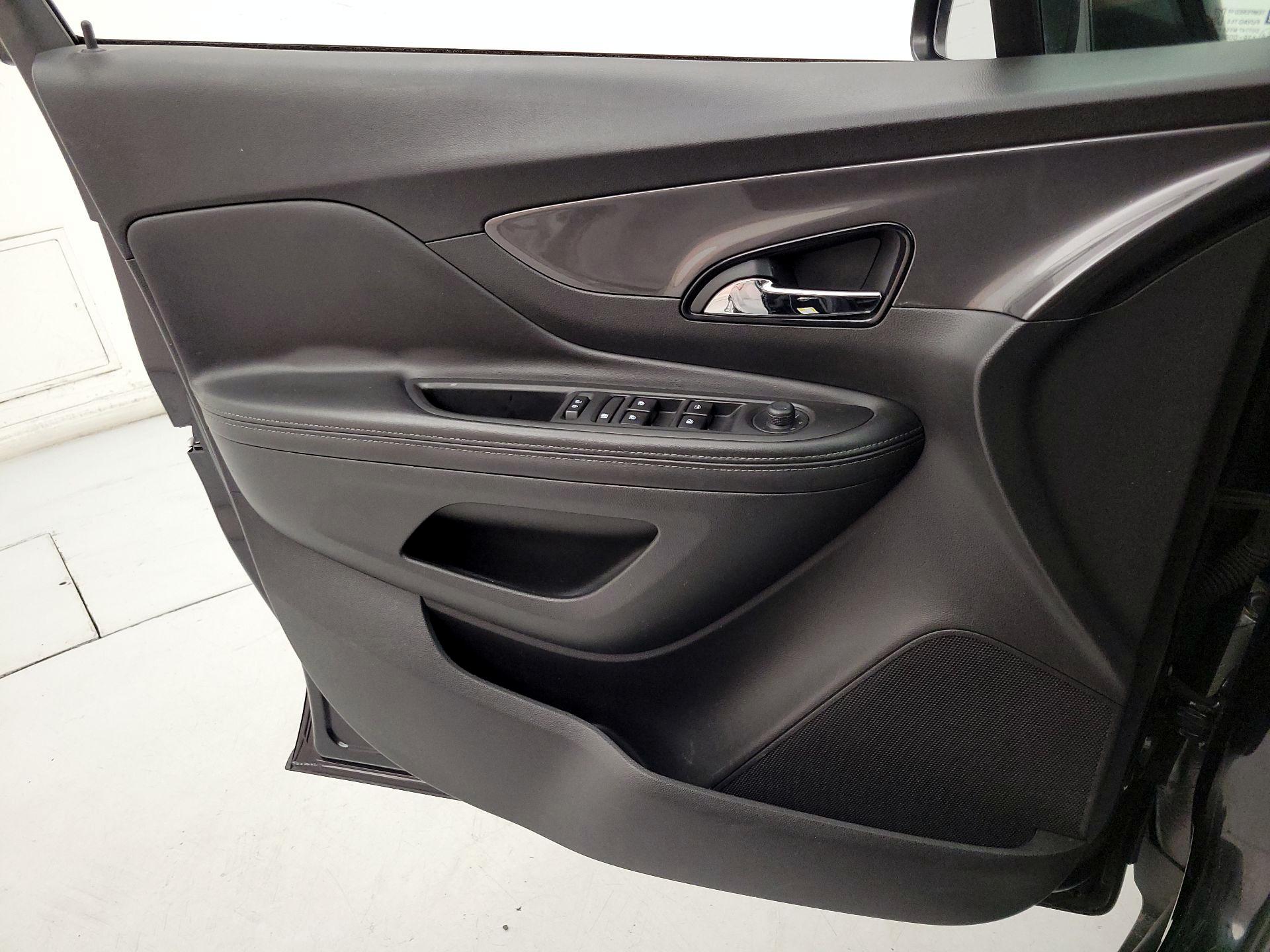 Thumbnail: 2020 Buick Encore - 12