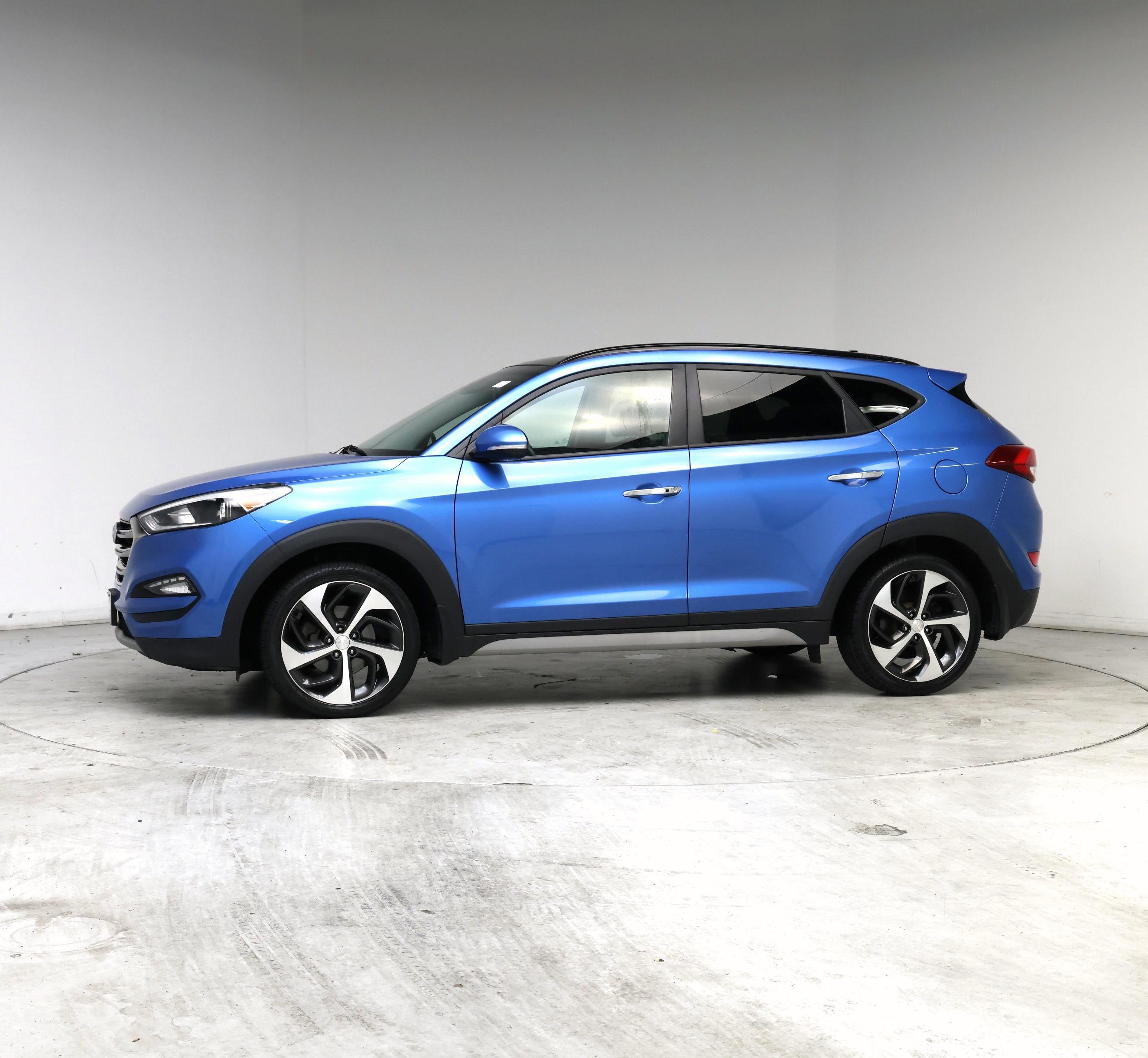 Thumbnail: 2018 Hyundai Tucson - 3