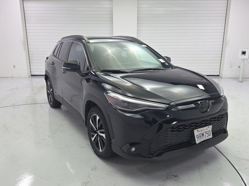 2023 Toyota Corolla Cross Hybrid XSE