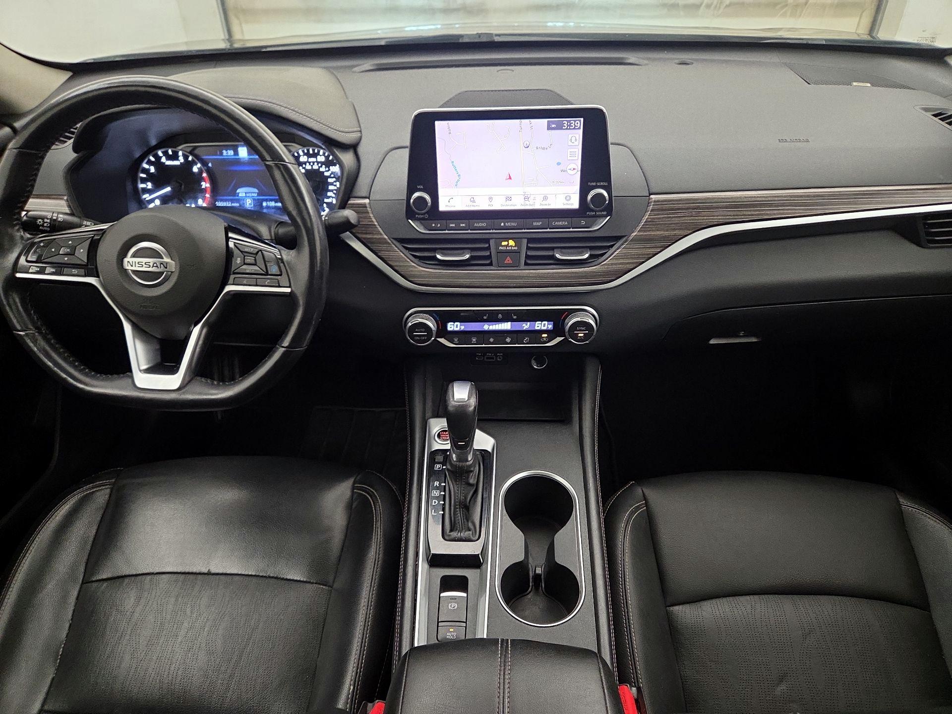 Thumbnail: 2019 Nissan Altima - 9