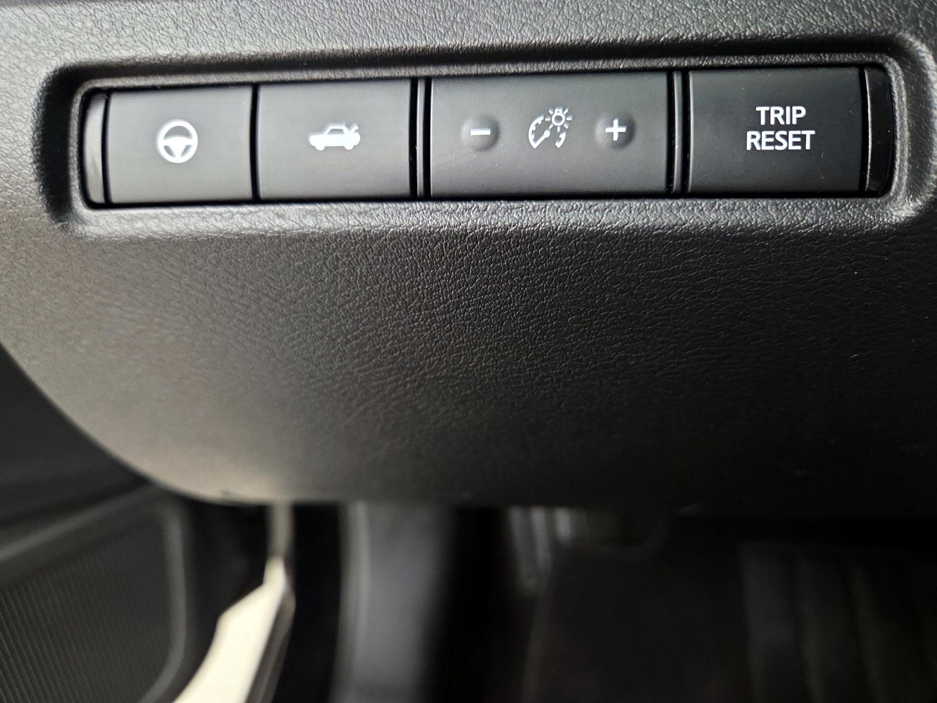 Thumbnail: 2019 Nissan Altima - 13