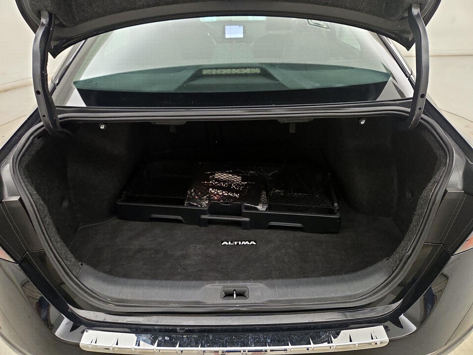 2019 Nissan Altima SL - Photo 23