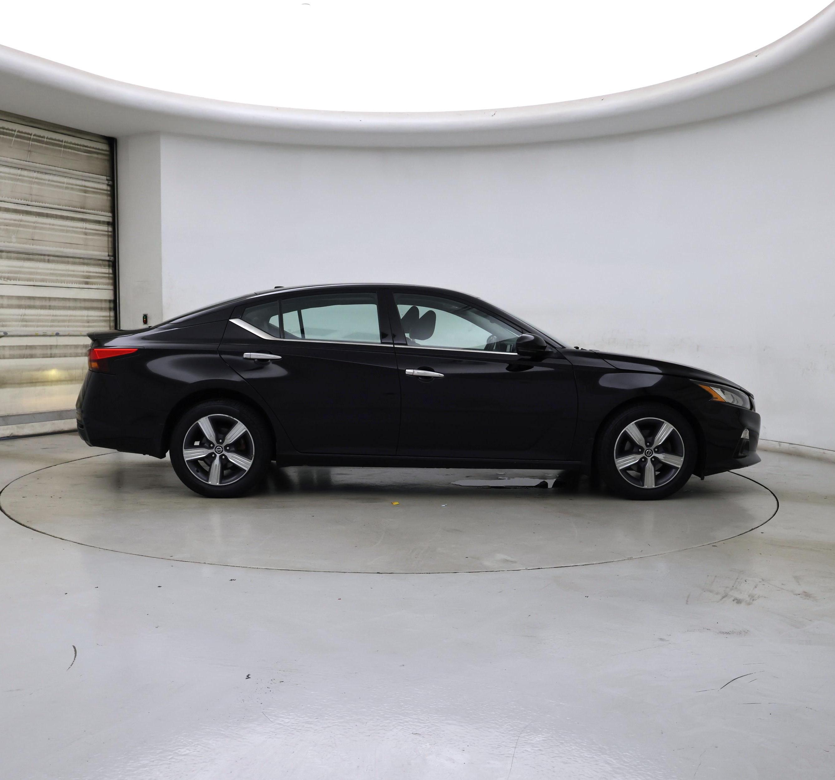 Thumbnail: 2019 Nissan Altima - 7