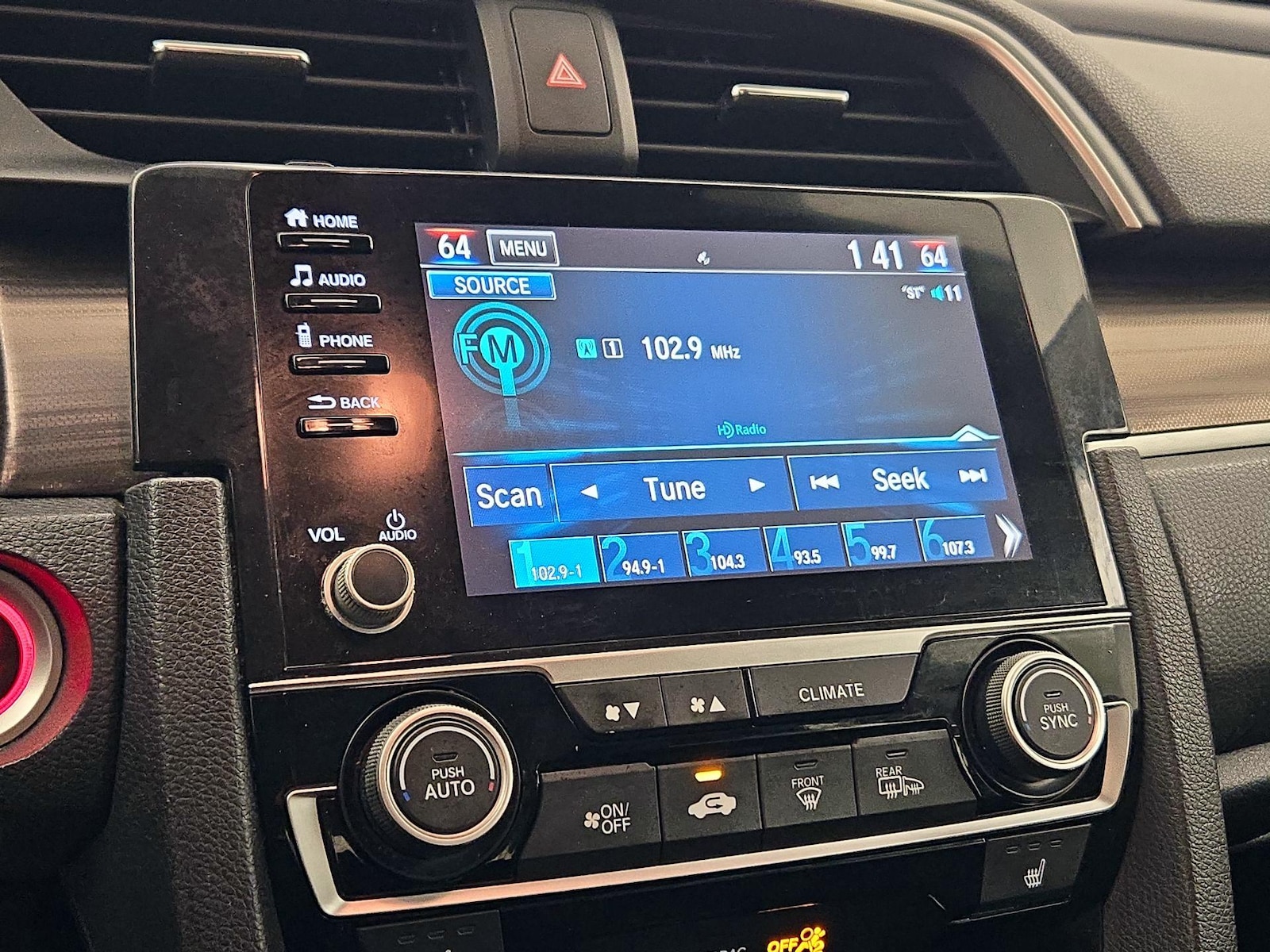 2019 Honda Civic EX - Photo 16