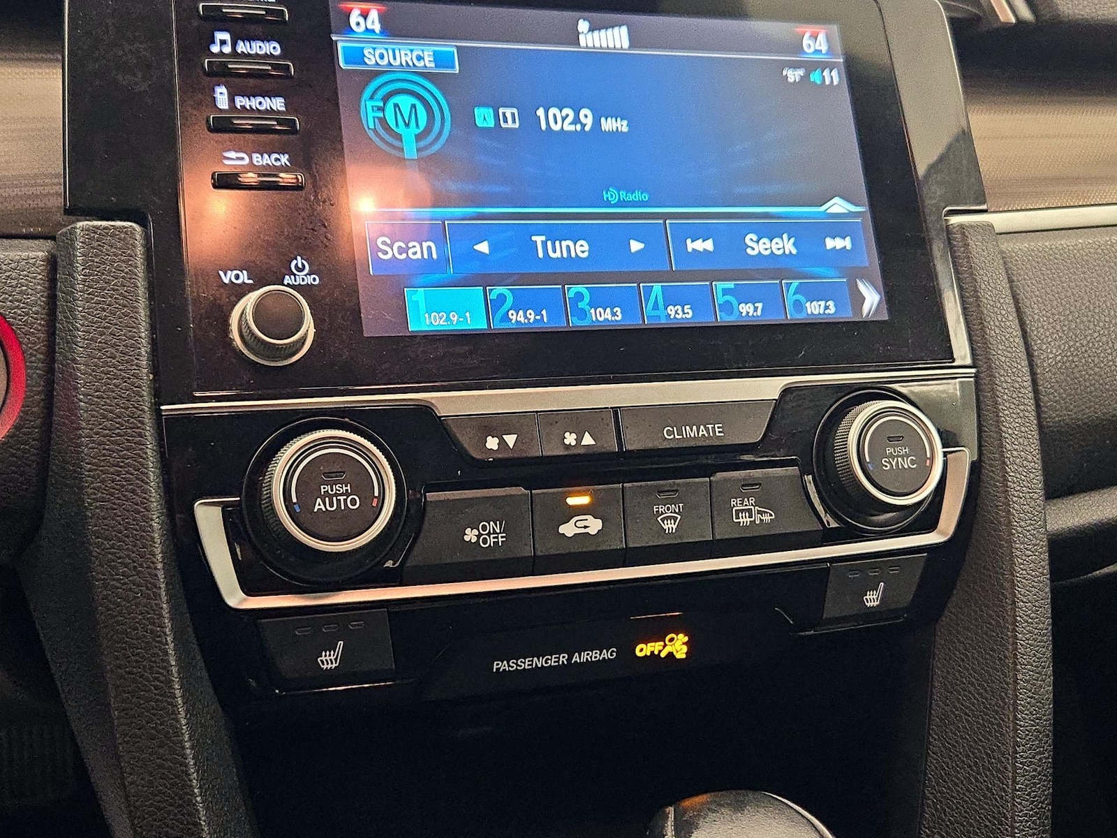 2019 Honda Civic EX - Photo 17