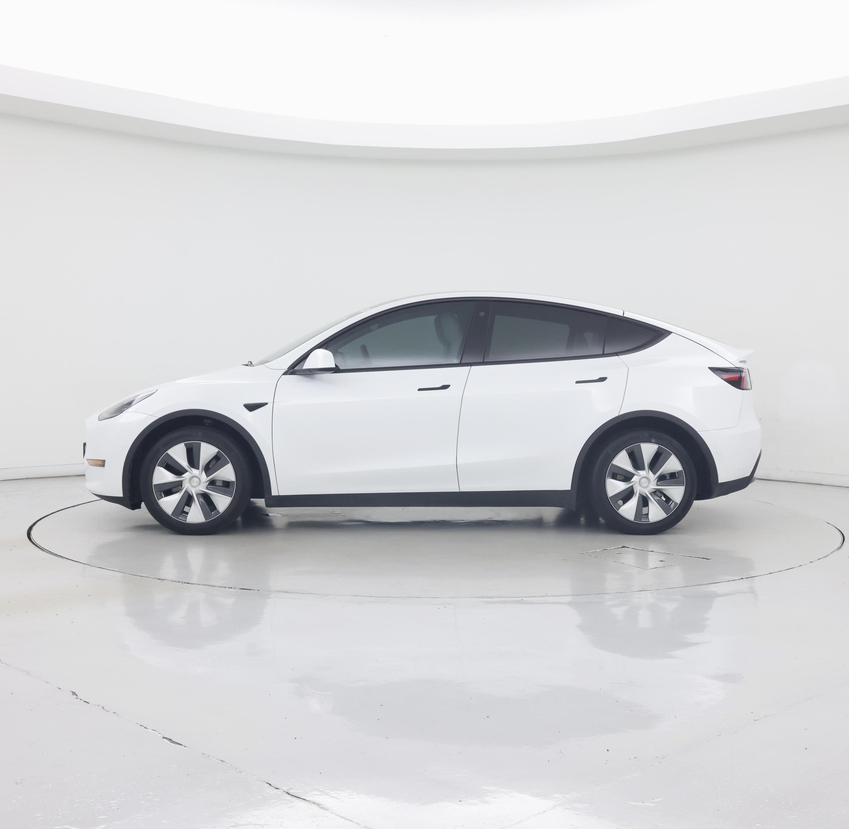 Thumbnail: 2022 Tesla Model Y - 3