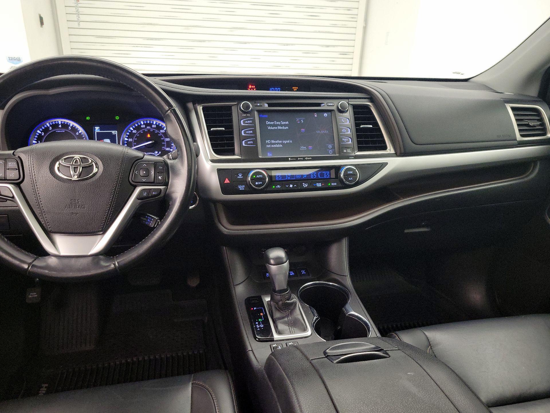 Thumbnail: 2019 Toyota Highlander - 9