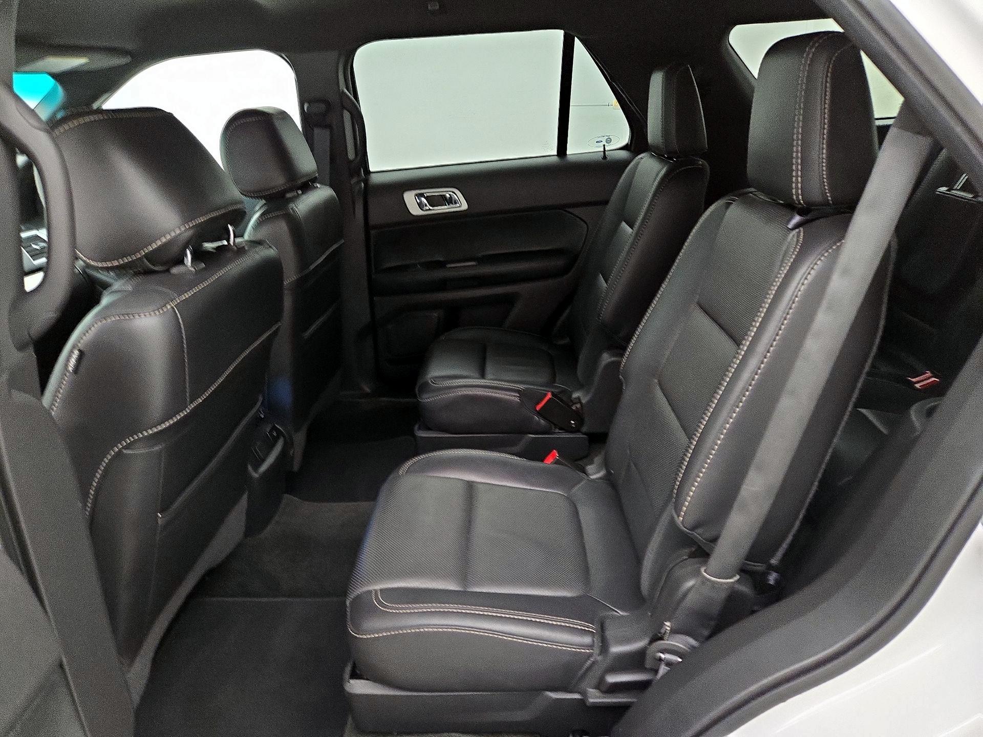 Thumbnail: 2014 Ford Explorer - 20