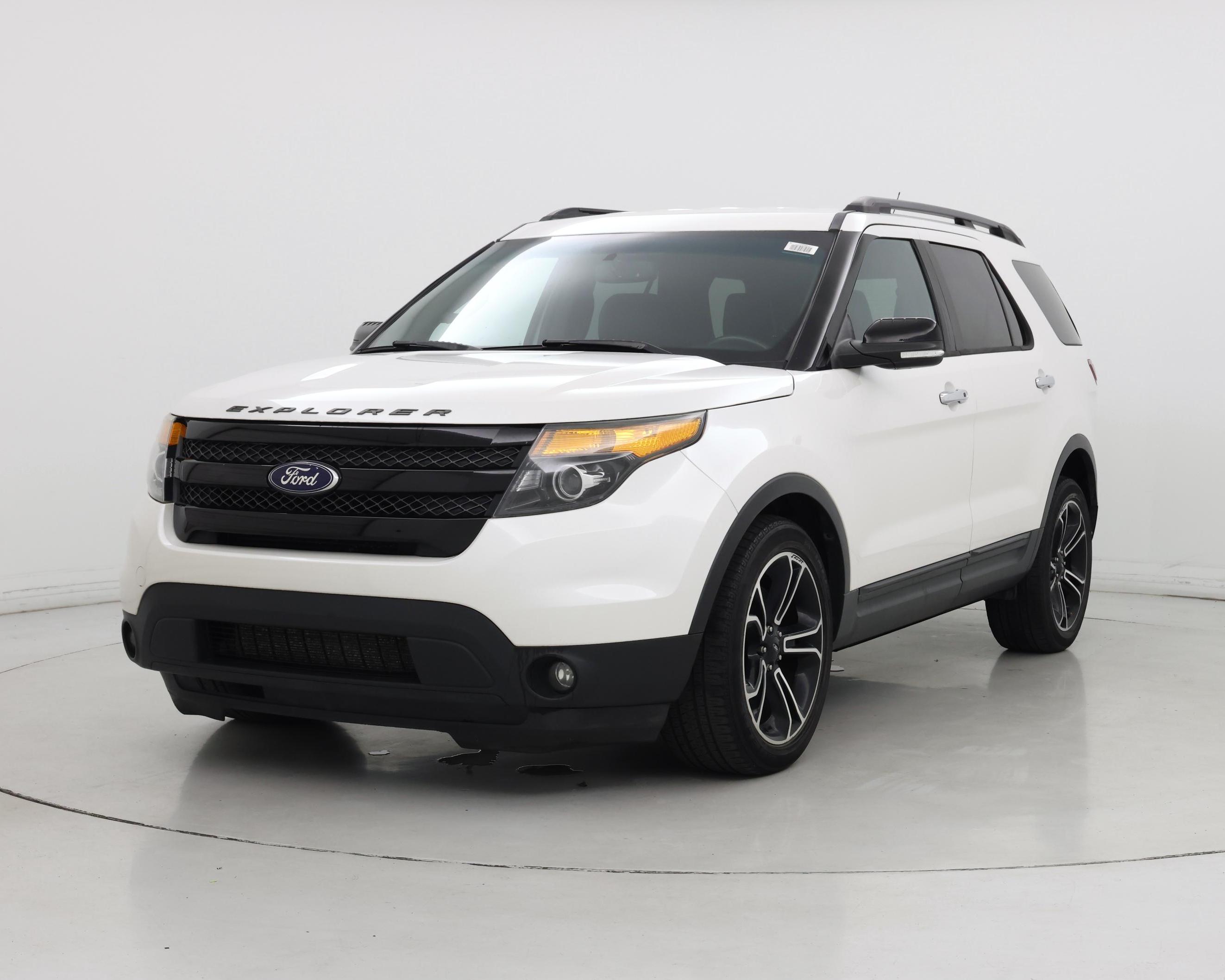 Thumbnail: 2014 Ford Explorer - 4