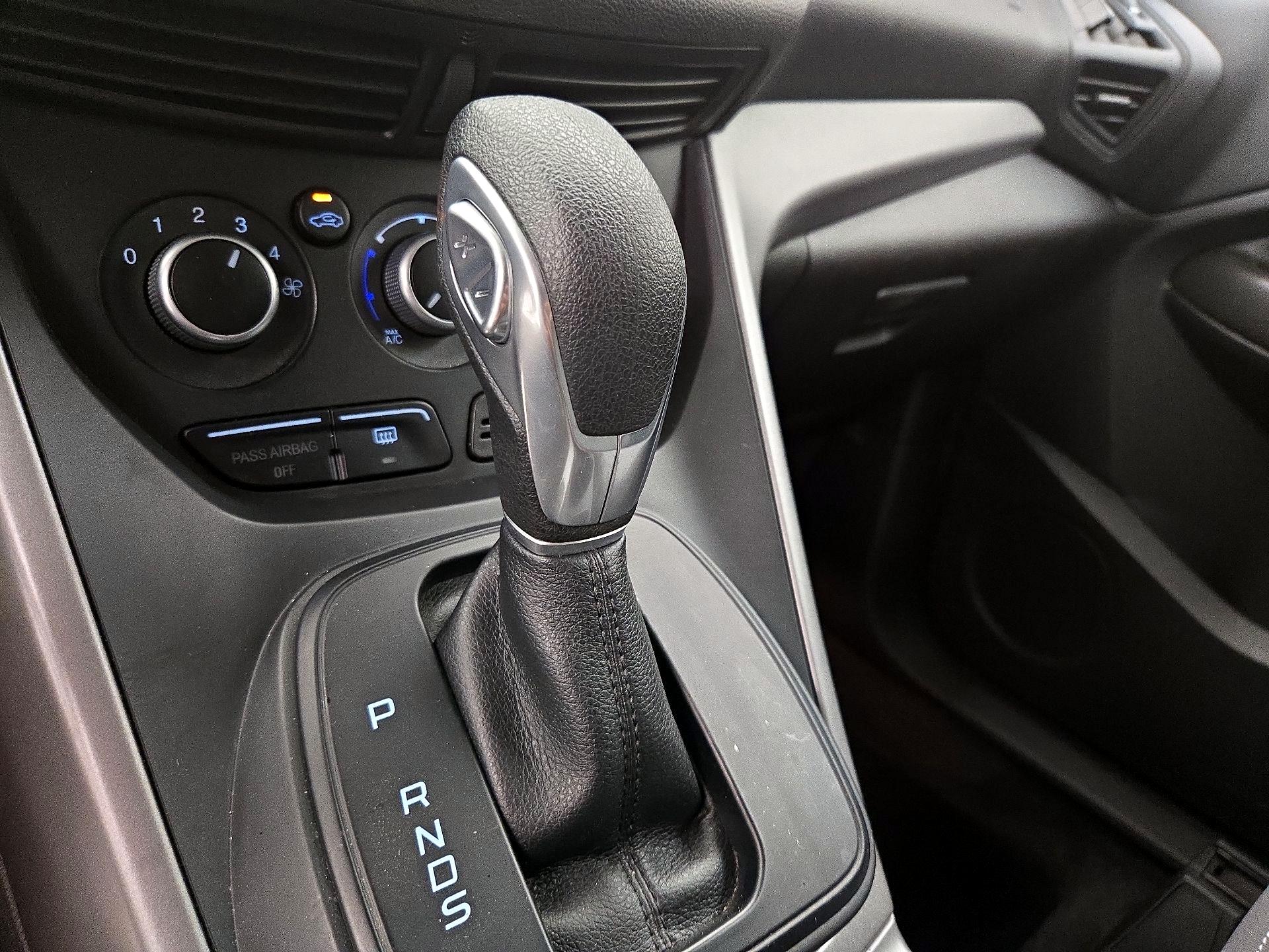 Thumbnail: 2014 Ford Escape - 17