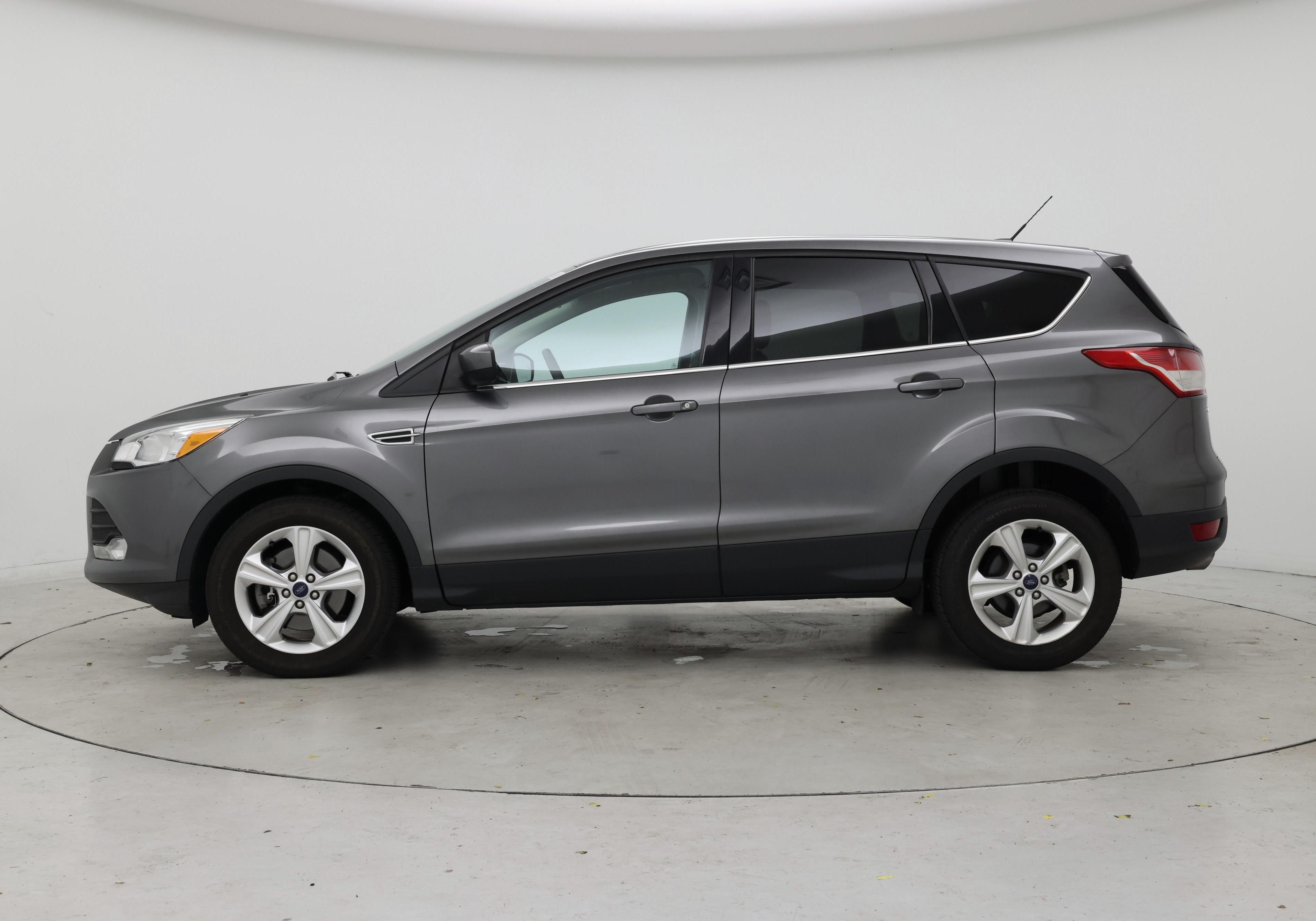 Thumbnail: 2014 Ford Escape - 3