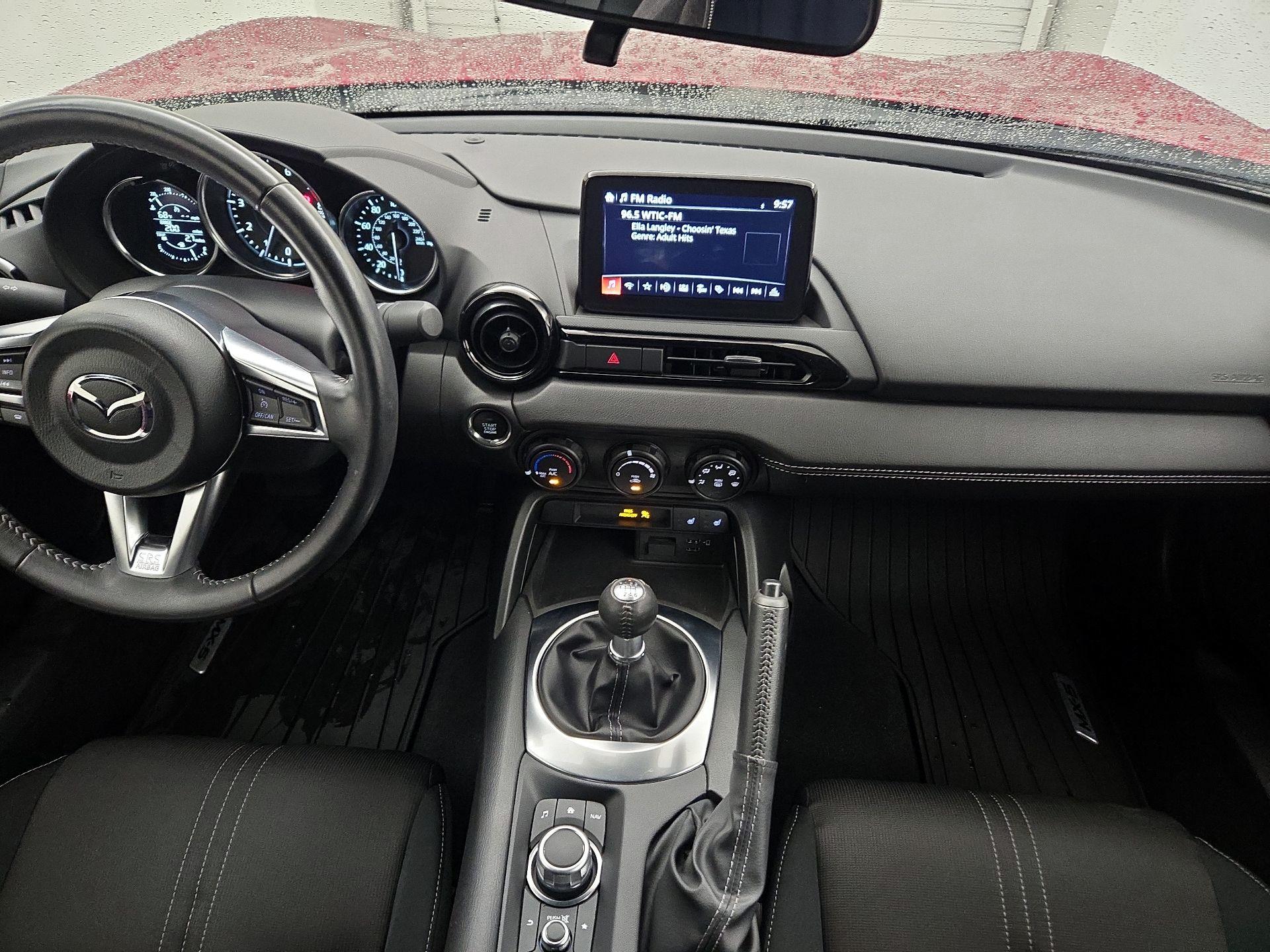 Thumbnail: 2021 Mazda MX-5 Miata - 9