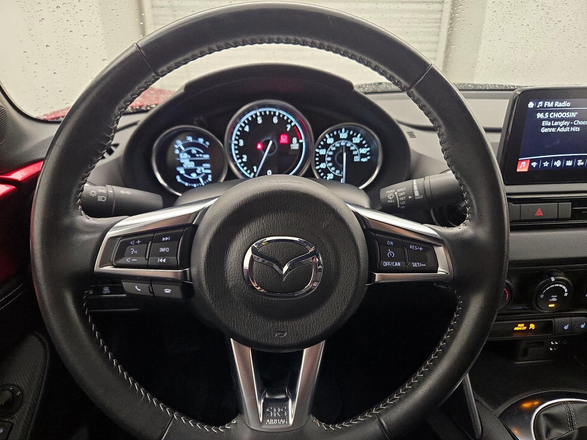 Thumbnail: 2021 Mazda MX-5 Miata - 10