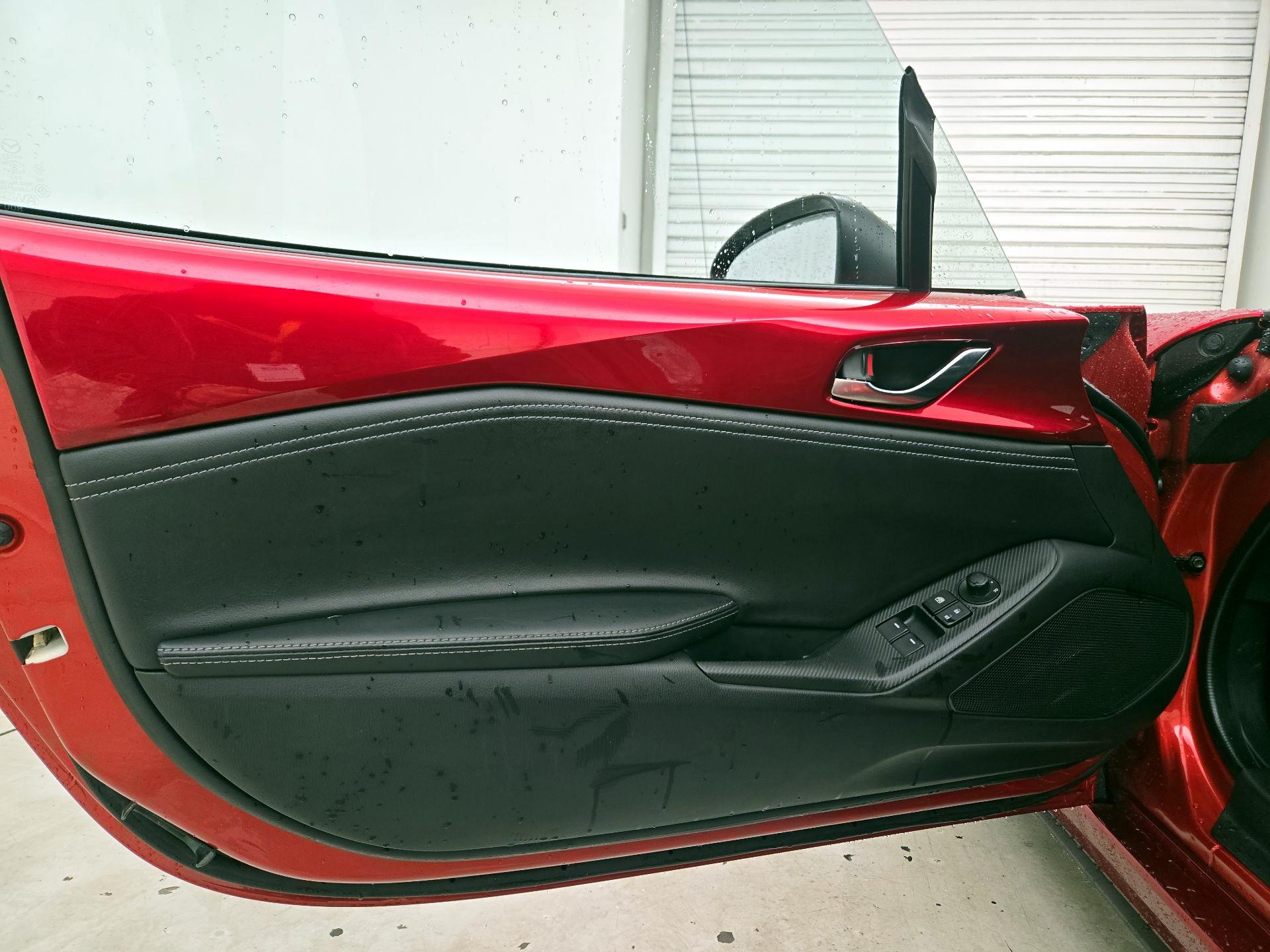 Thumbnail: 2021 Mazda MX-5 Miata - 12