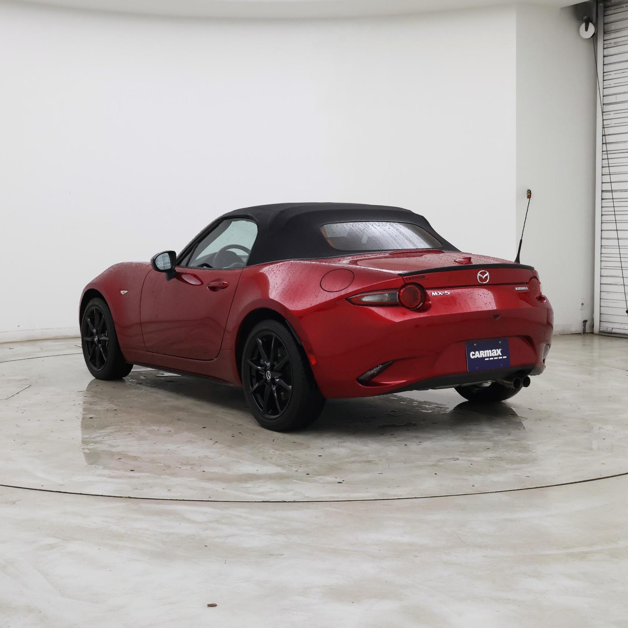 Thumbnail: 2021 Mazda MX-5 Miata - 2