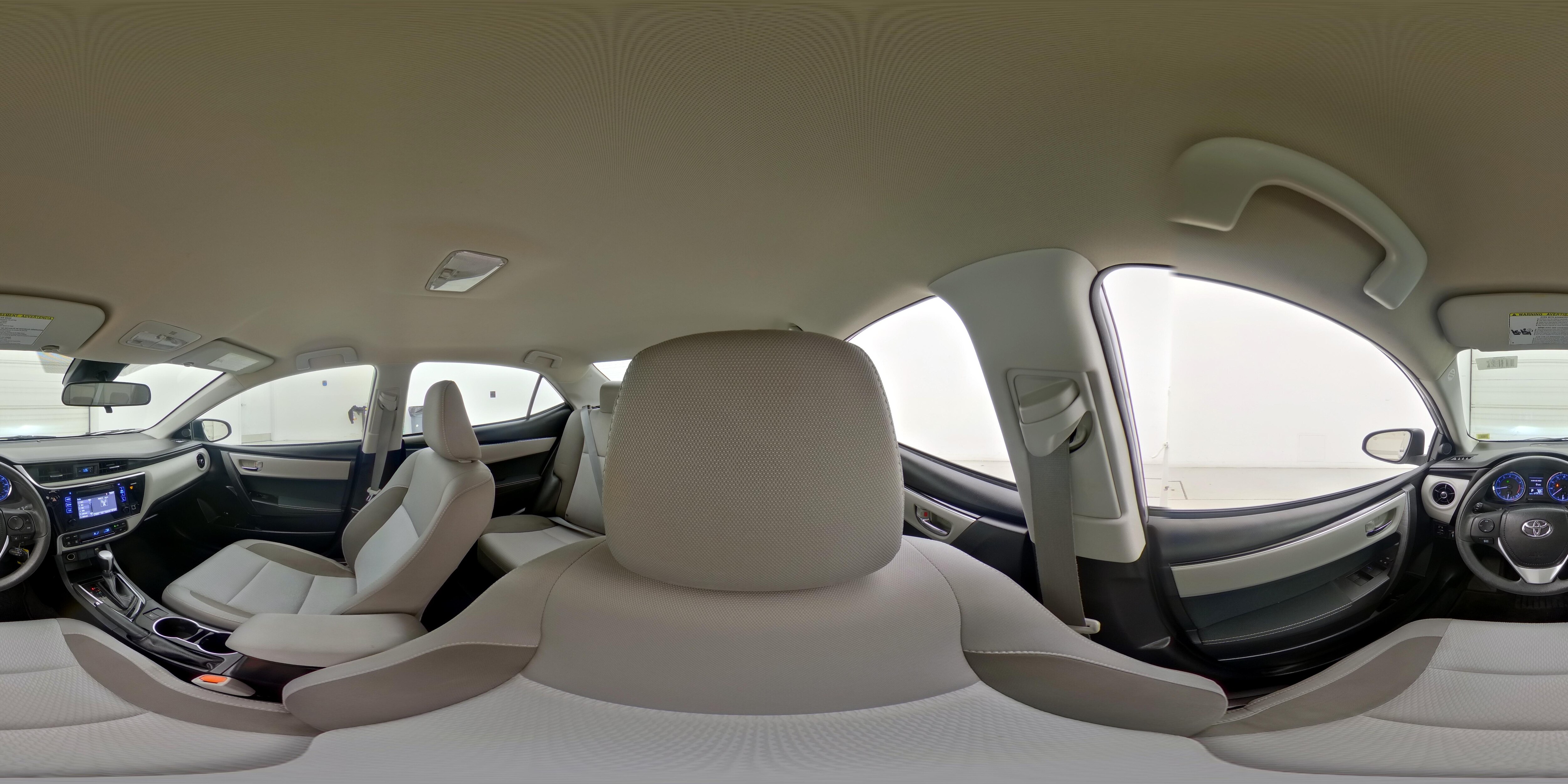 2017 Toyota Corolla LE - Photo 26